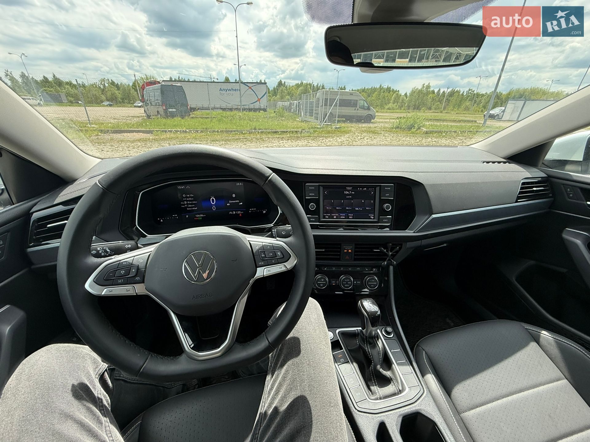 Volkswagen Jetta 2024 VIN 3VWEM7BU7RM068192 фото оголошення 8 з 12