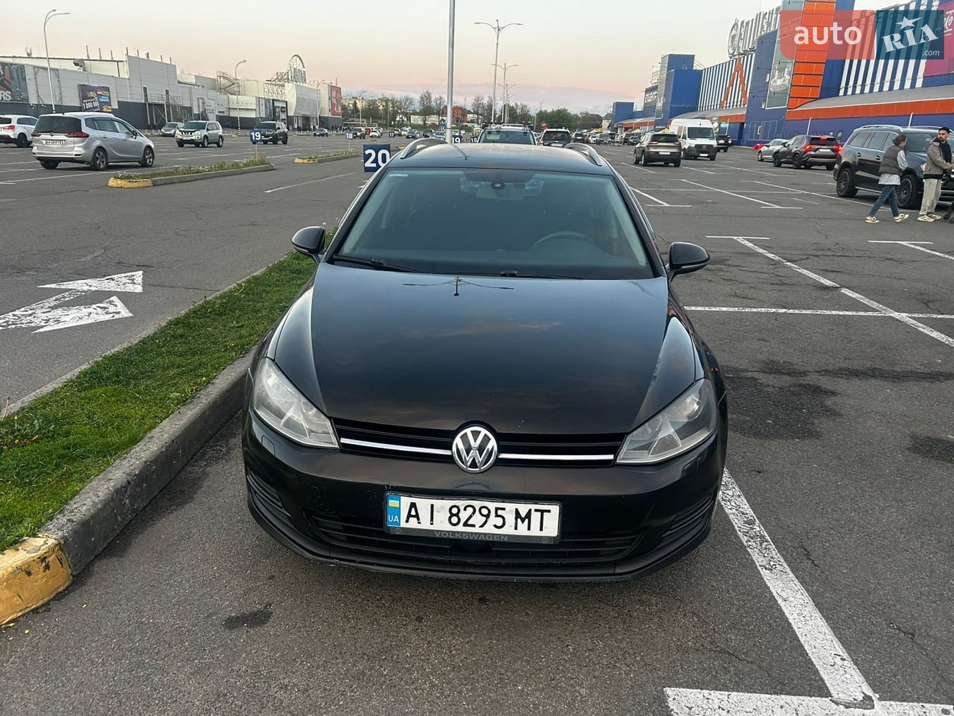 Volkswagen Golf 2014 VIN WVWZZZAUZFP545739 фото оголошення 2 з 26