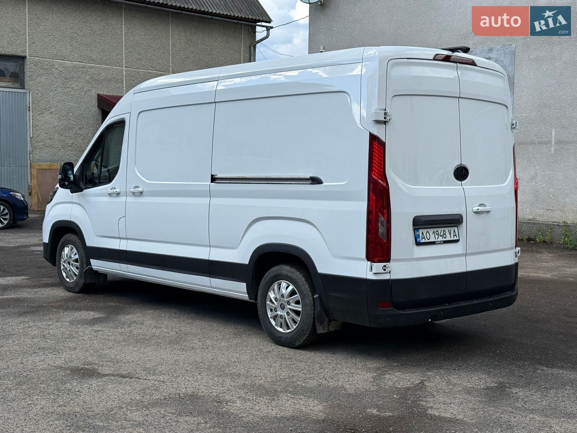 Maxus e-Deliver 9 2021 VIN LSH14J4C4MA081233 фото оголошення 7 з 23