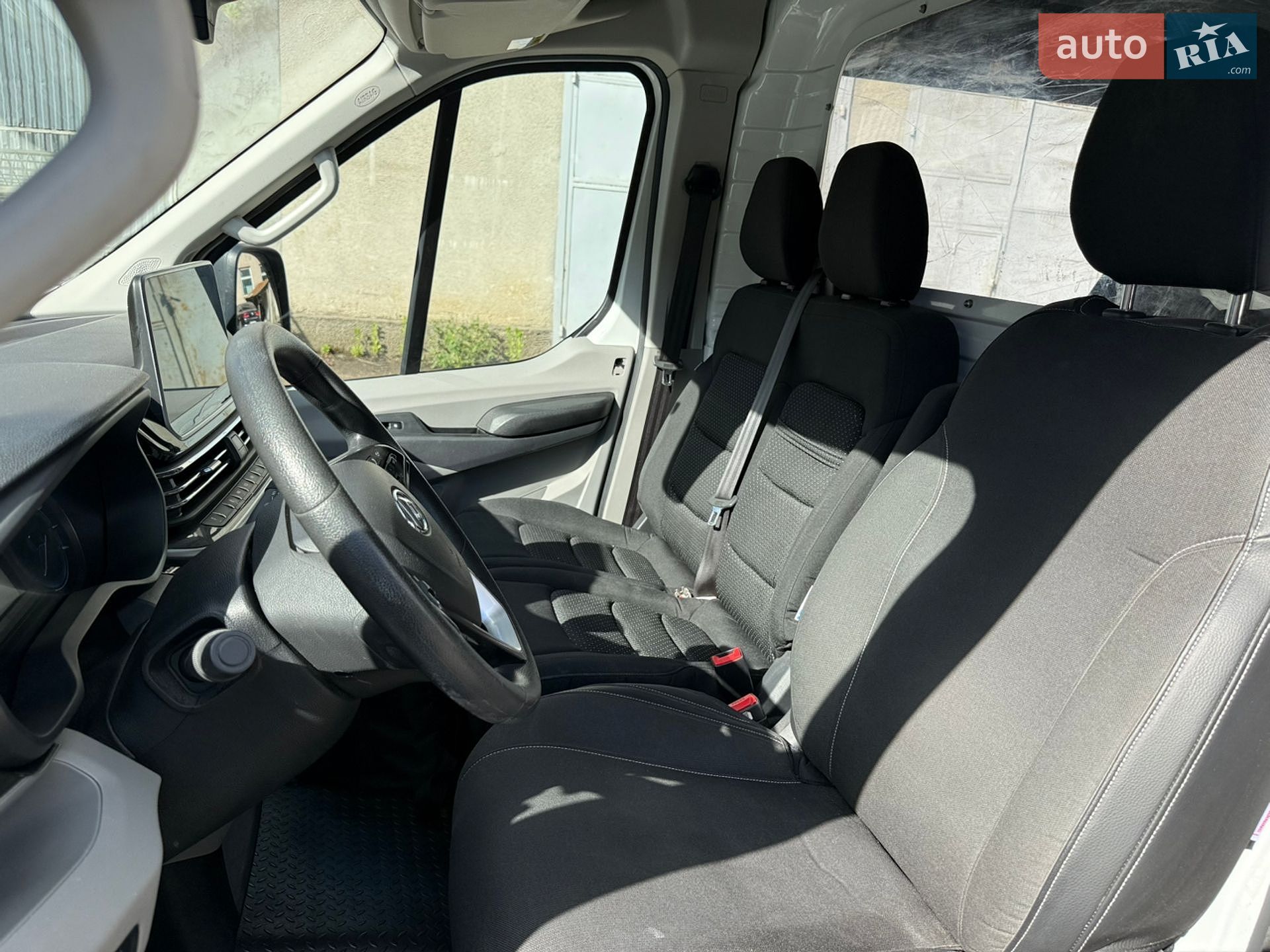 Maxus e-Deliver 9 2021 VIN LSH14J4C4MA081233 фото оголошення 16 з 23