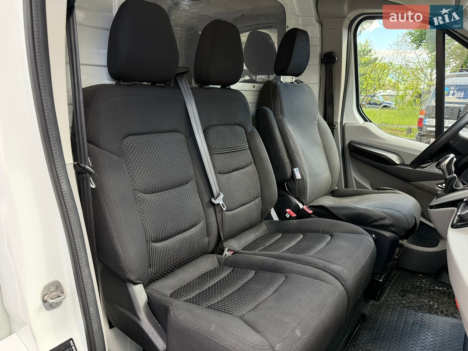 Maxus e-Deliver 9 2021 VIN LSH14J4C4MA081233 фото оголошення 21 з 23