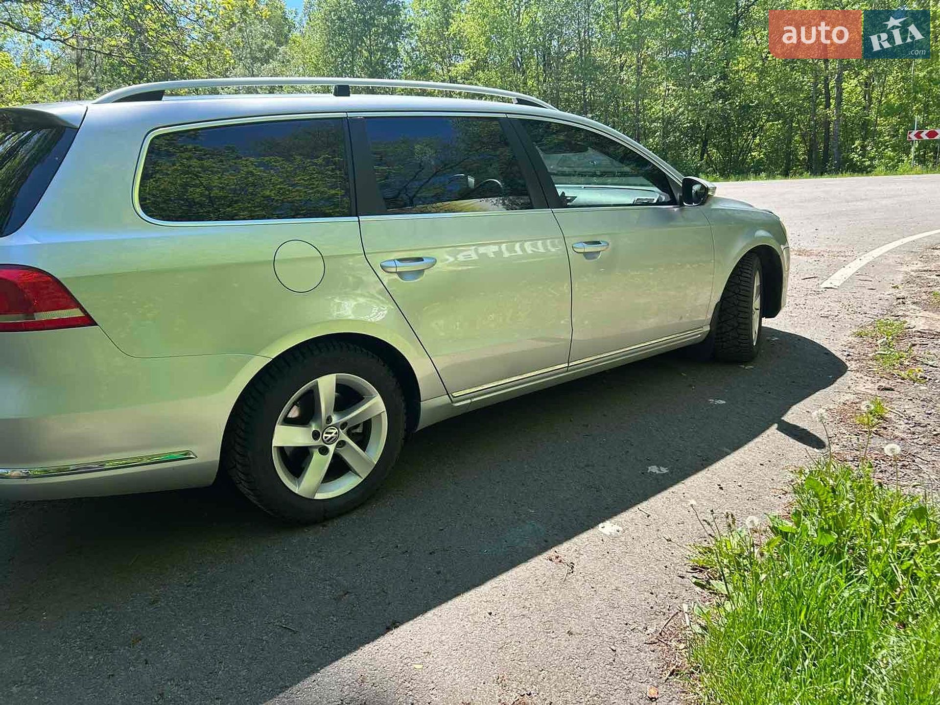 Volkswagen Passat 2010 VIN WVWZZZ3CZBE322984 фото оголошення 15 з 19