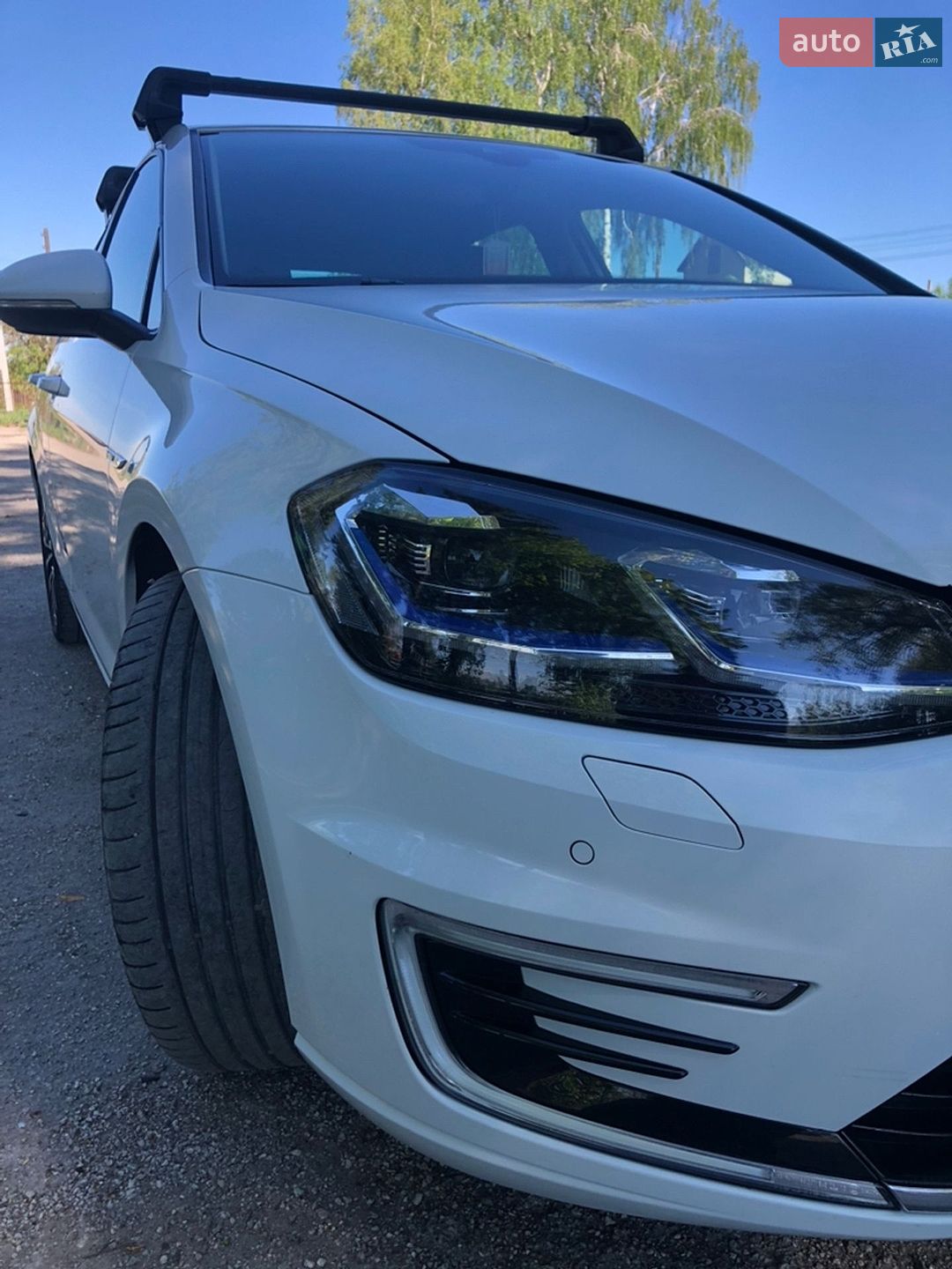 Volkswagen e-Golf 2018 VIN WVWZZZAUZK8903411 фото оголошення 10 з 25