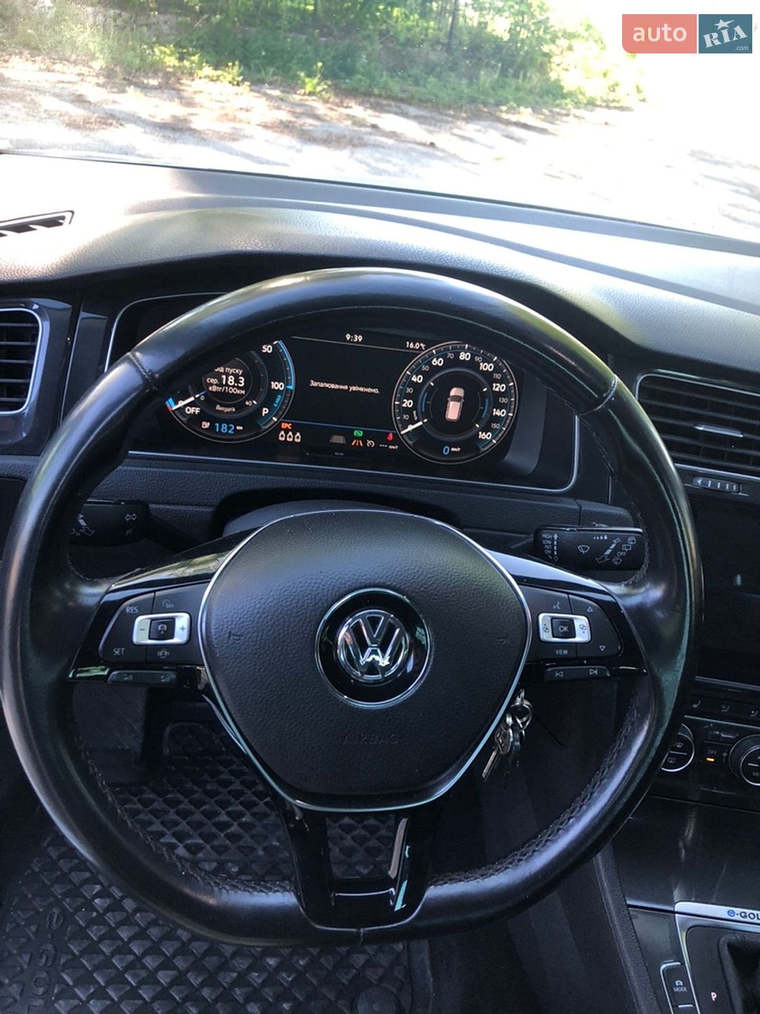 Volkswagen e-Golf 2018 VIN WVWZZZAUZK8903411 фото оголошення 15 з 25