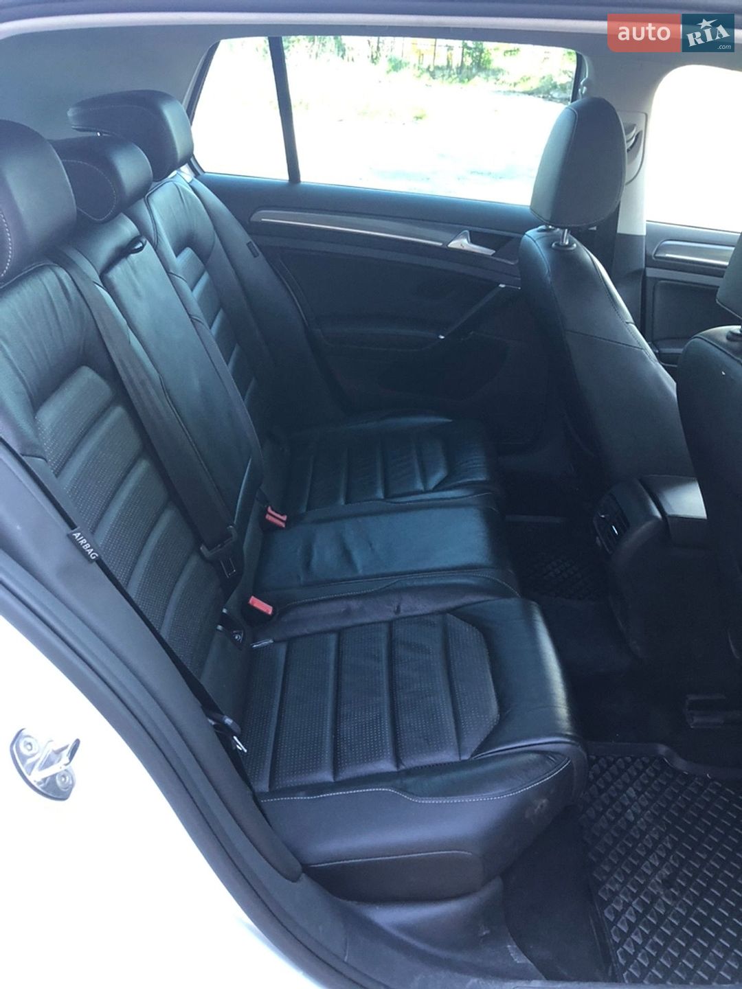 Volkswagen e-Golf 2018 VIN WVWZZZAUZK8903411 фото оголошення 22 з 25
