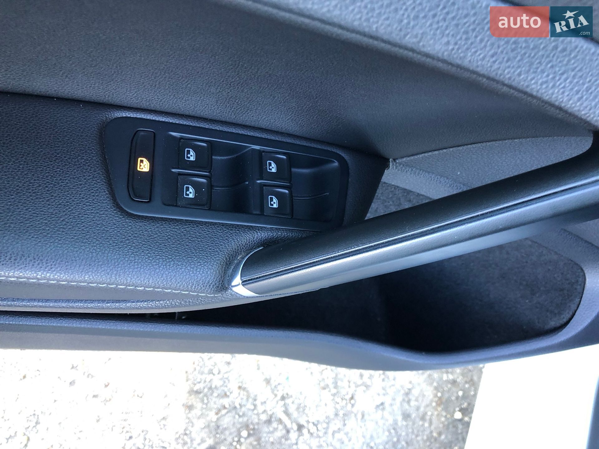 Volkswagen e-Golf 2018 VIN WVWZZZAUZK8903411 фото оголошення 25 з 25