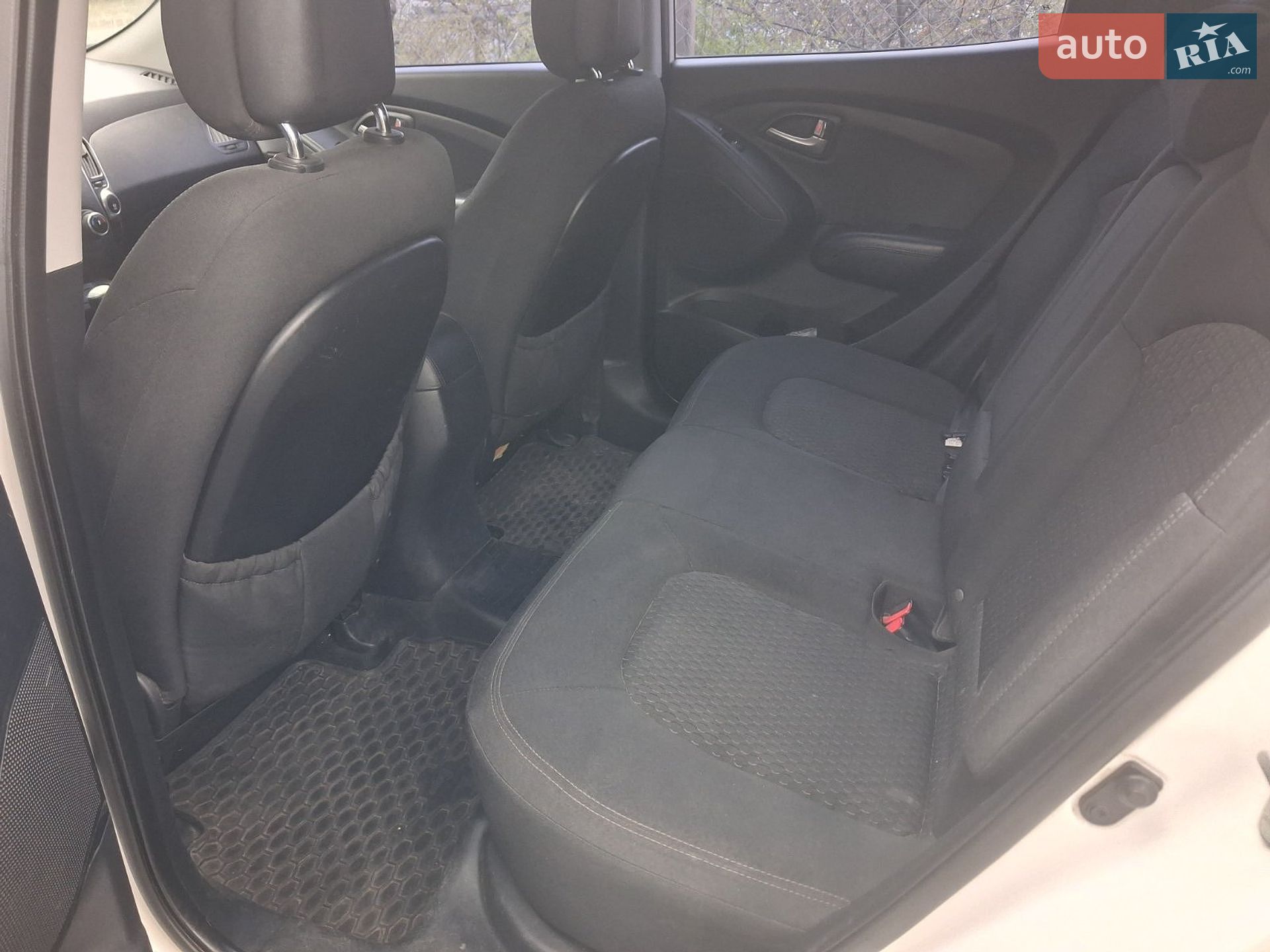 Hyundai ix35 2011 VIN TMAJT81BACJ246593 фото оголошення 11 з 12