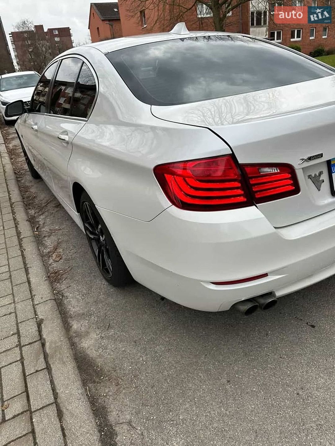 BMW 5 Series 2014 VIN WBA5A7C58FD622038 фото оголошення 3 з 4