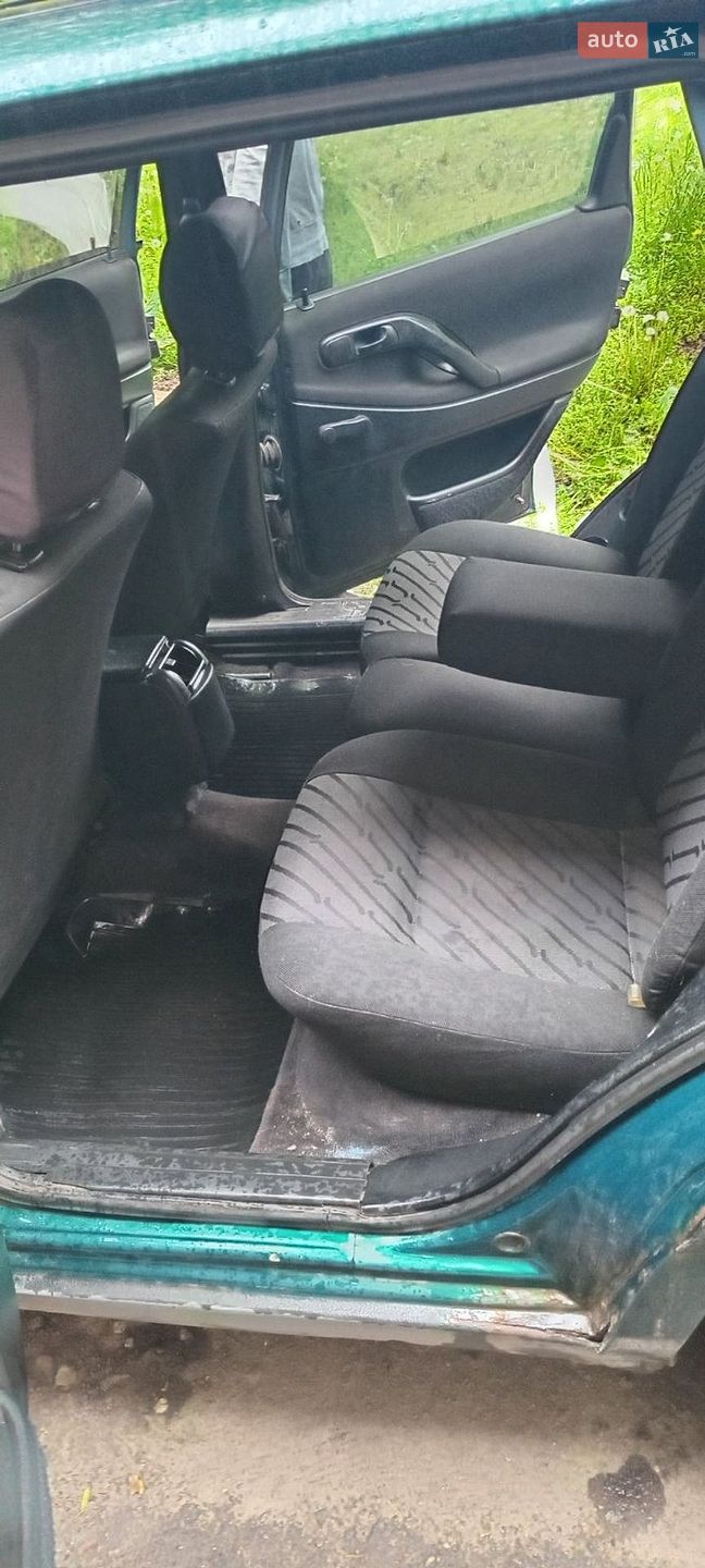 Volkswagen Passat 1996 VIN WVWZZZ3AZTE207858 фото оголошення 8 з 11