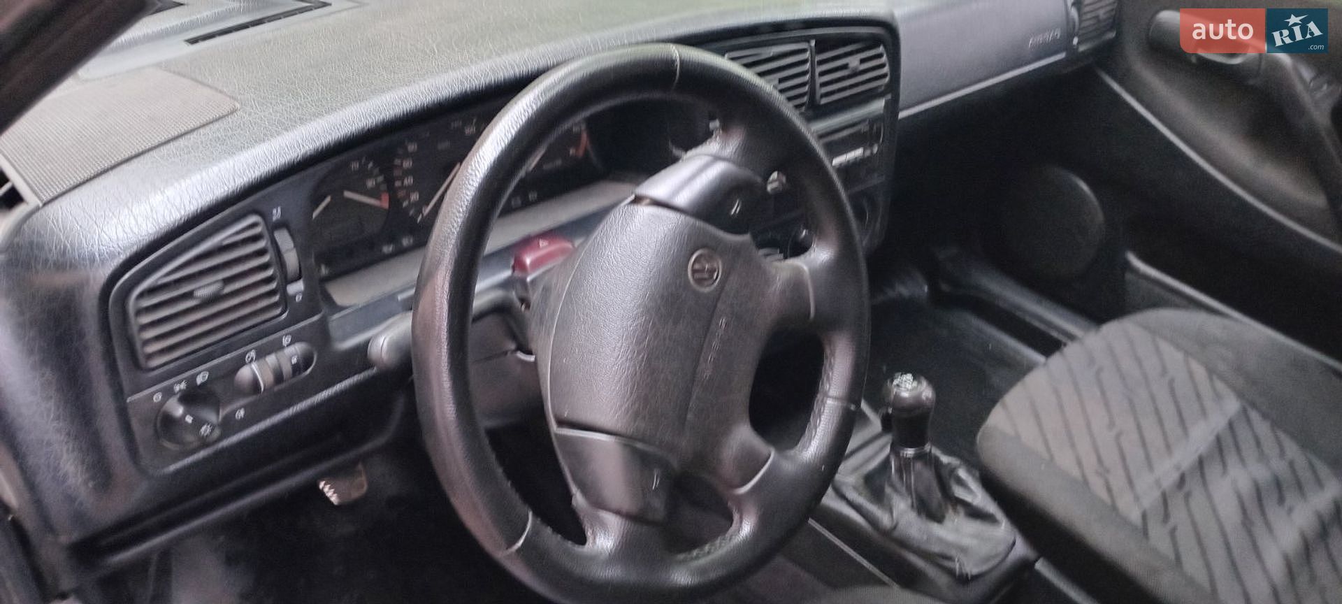 Volkswagen Passat 1996 VIN WVWZZZ3AZTE207858 фото оголошення 9 з 11