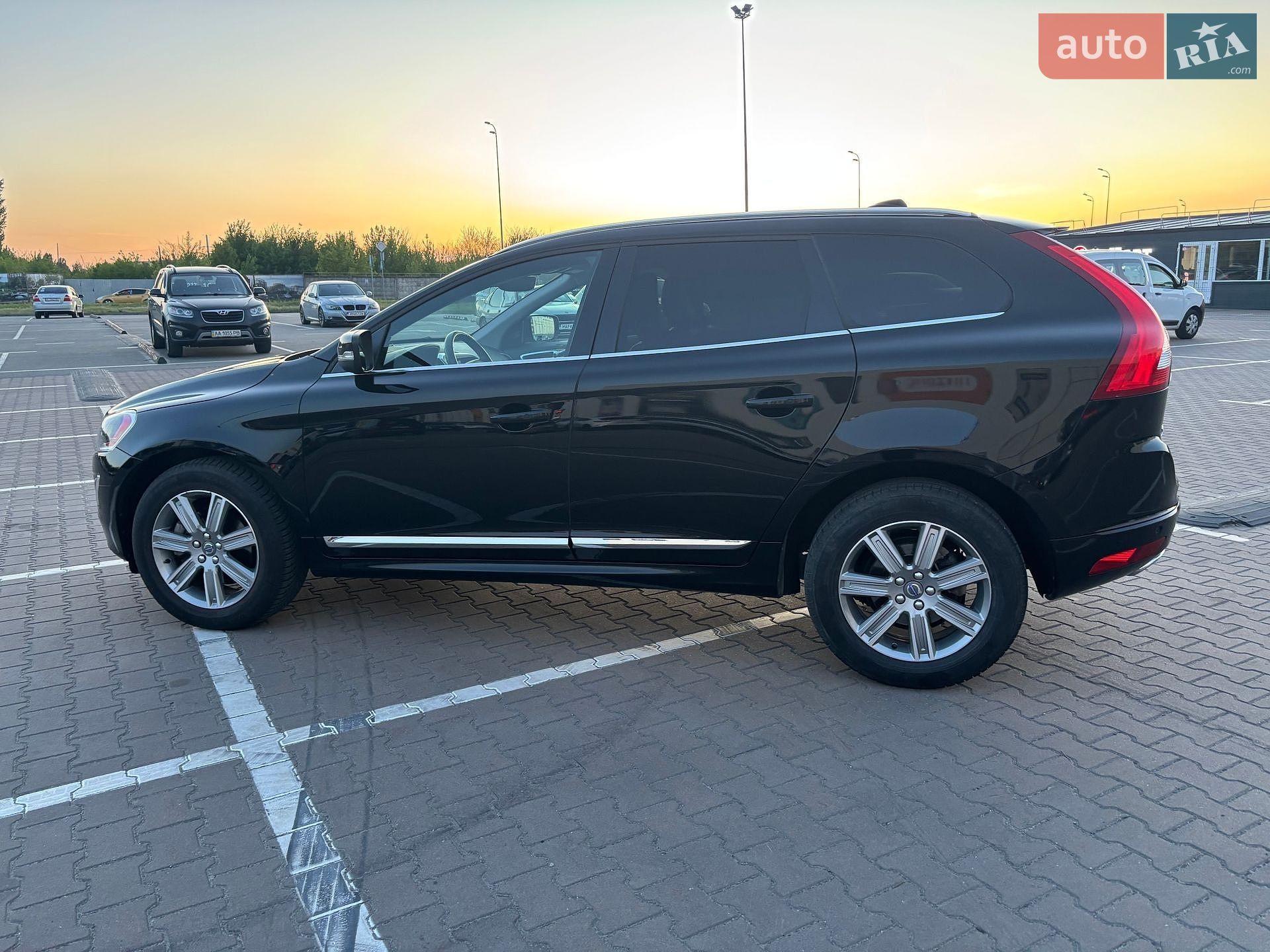 Volvo Xc60 2015 VIN YV449MDM5G2861438 фото оголошення 9 з 22