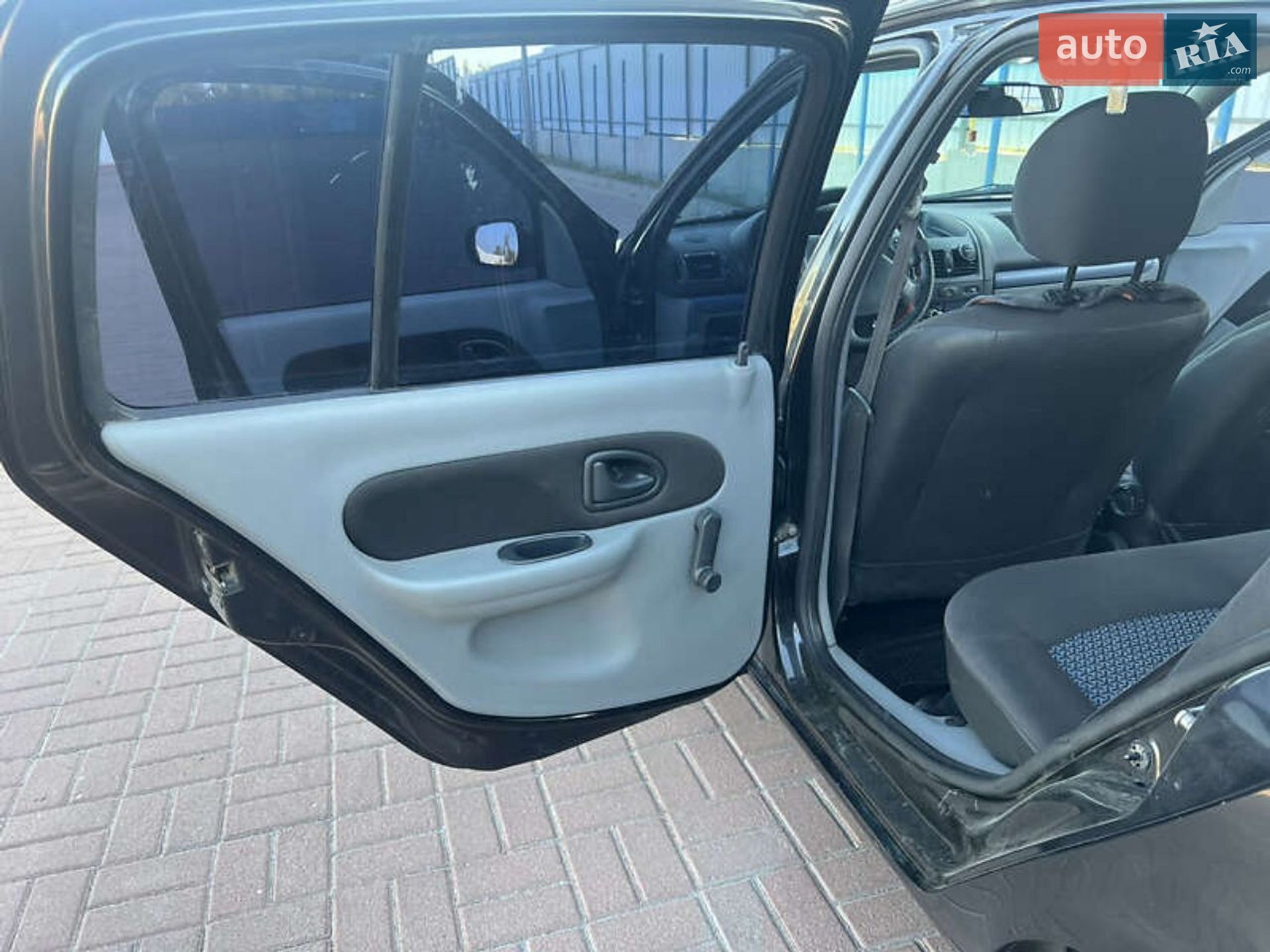 Renault Clio Symbol 2007 VIN VF1LB17C538537321 фото оголошення 3 з 10