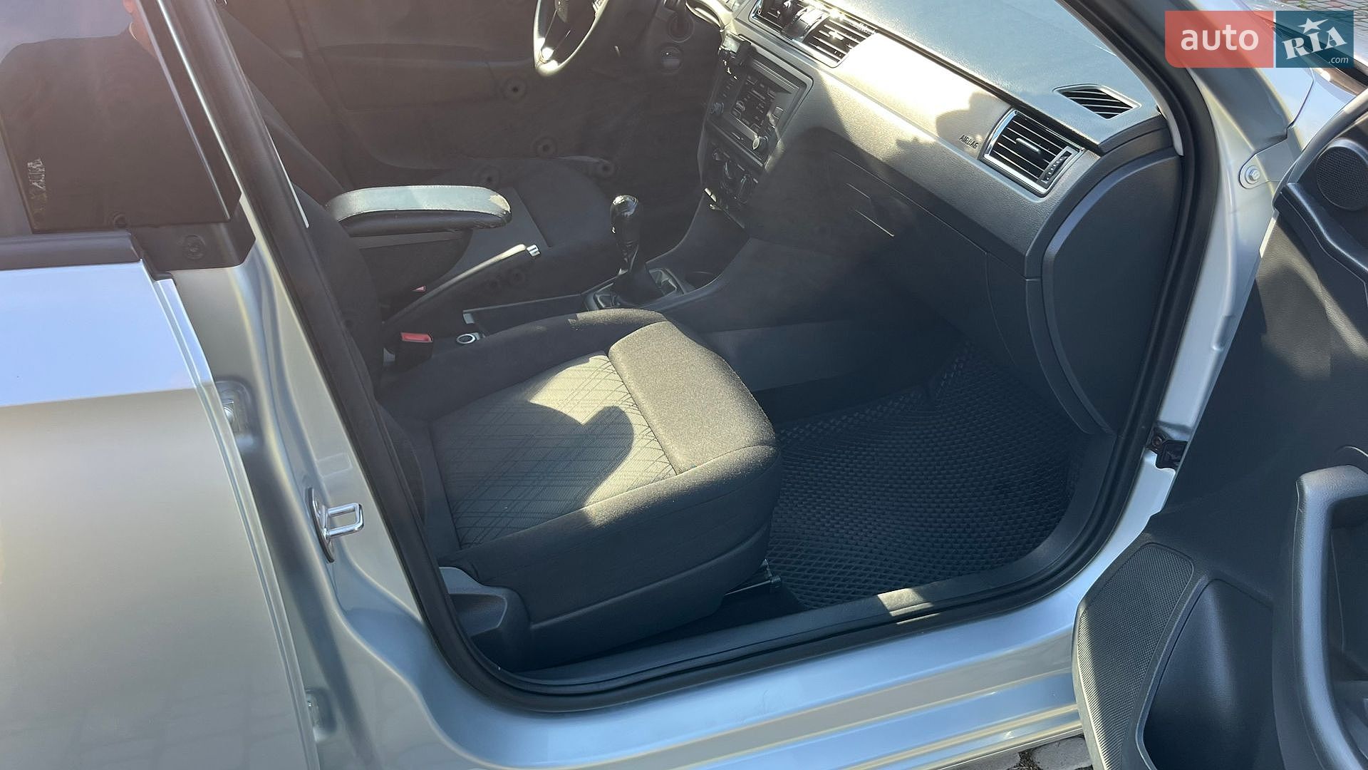 SEAT Toledo 2016 VIN VSSZZZNHZG1026022 фото оголошення 38 з 40