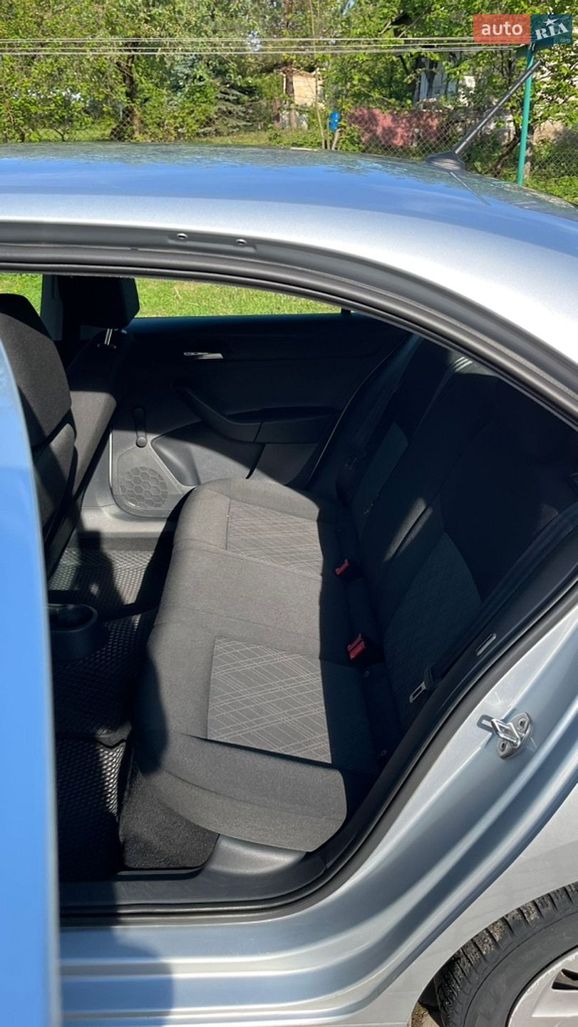 SEAT Toledo 2016 VIN VSSZZZNHZG1026022 фото оголошення 36 з 40
