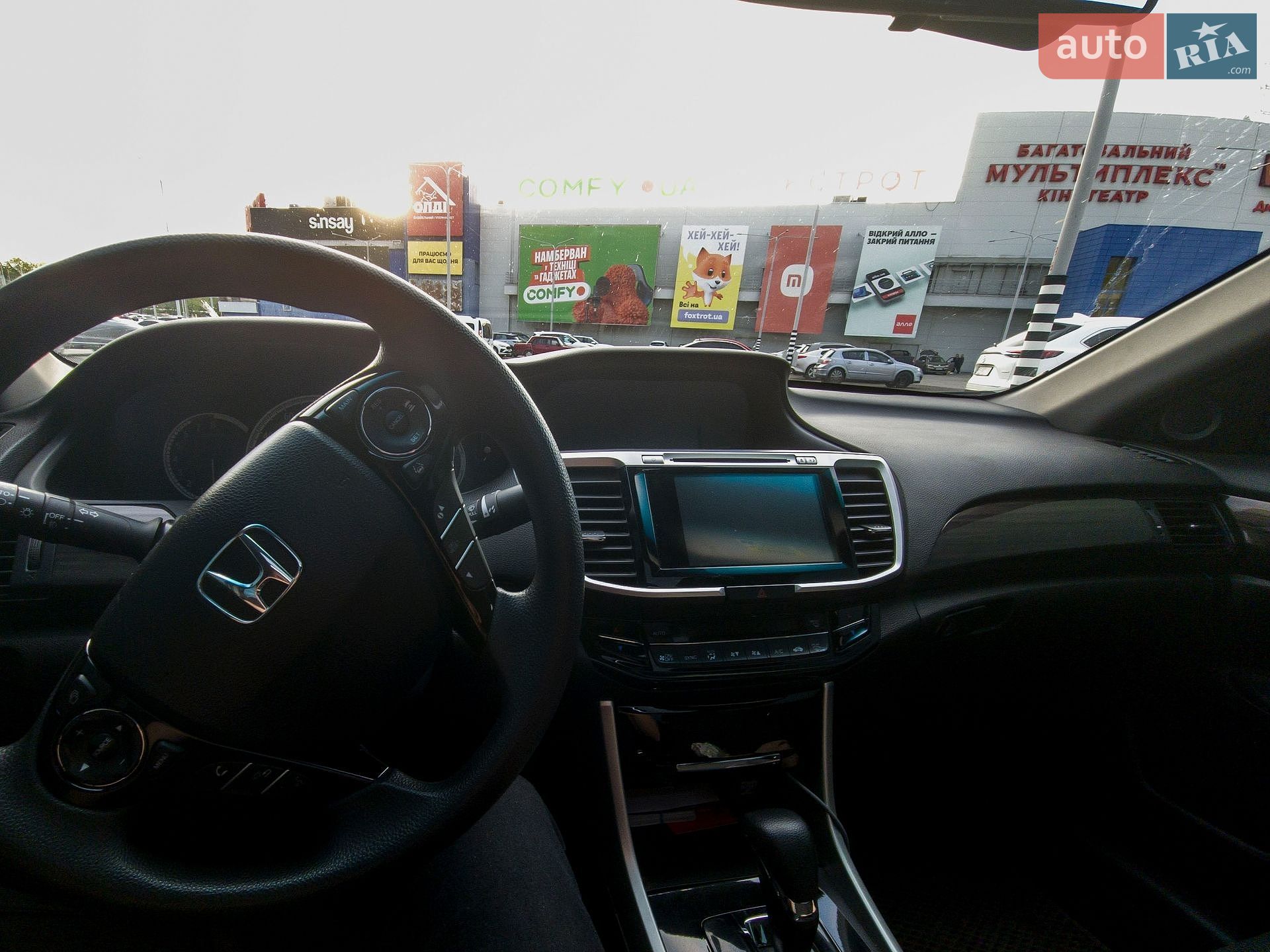 Honda Accord 2015 VIN 1HGCR2F01GA057772 фото оголошення 2 з 3