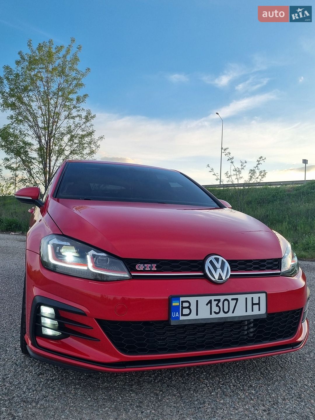 Volkswagen Golf GTI 2018 VIN 3VW447AU8JM290225 фото оголошення 3 з 17