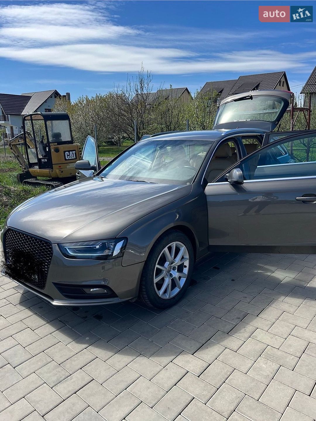 Audi A4 2013 VIN WAUZZZ8K9EA003453 фото оголошення 2 з 15