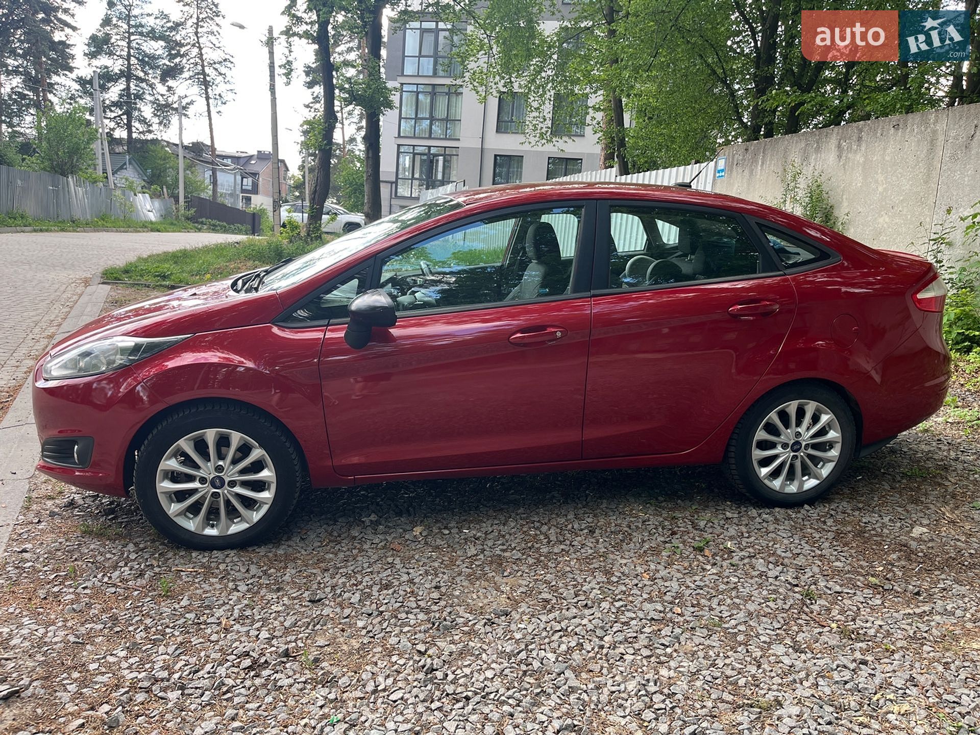 Ford Fiesta 2013 VIN 3FADP4BJ6EM131616 фото оголошення 11 з 18