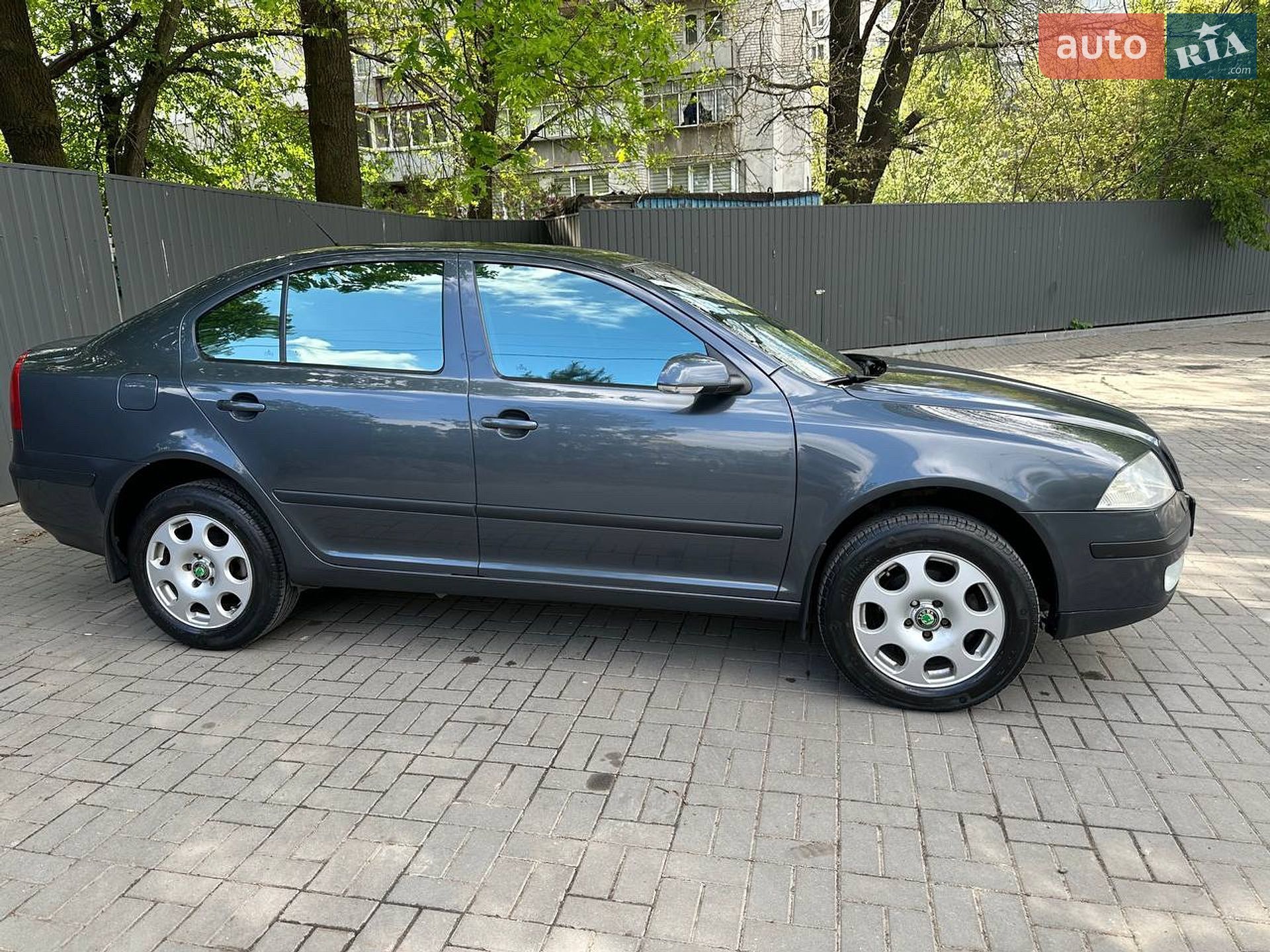 Skoda Octavia 2008 VIN TMBBD41Z68B158831 фото оголошення 4 з 13