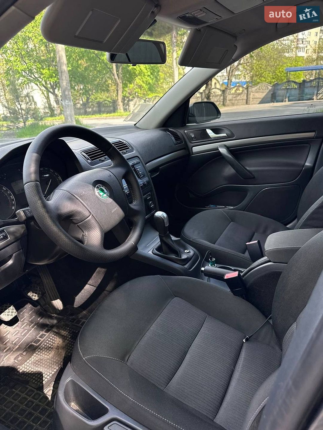Skoda Octavia 2008 VIN TMBBD41Z68B158831 фото оголошення 9 з 13
