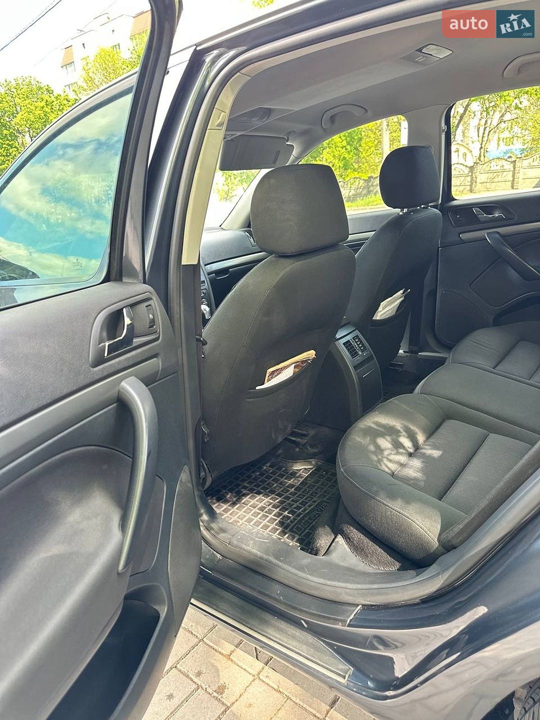Skoda Octavia 2008 VIN TMBBD41Z68B158831 фото оголошення 12 з 13