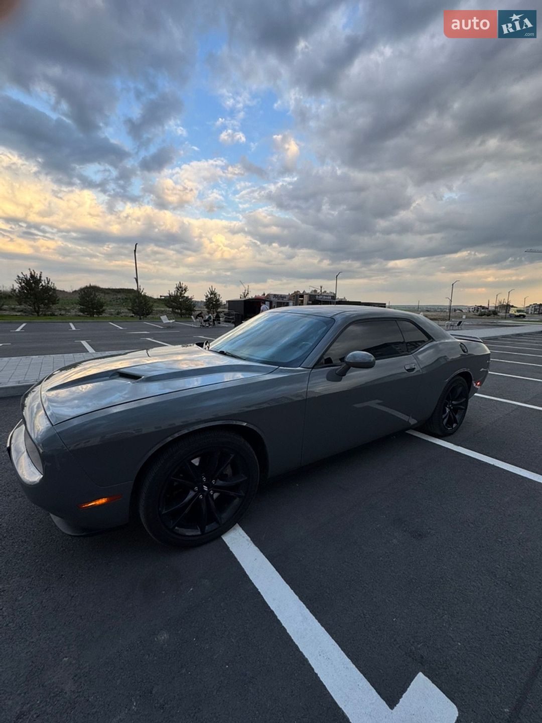 Dodge Challenger 2018 VIN 2C3CDZAG0JH280568 фото оголошення 4 з 28