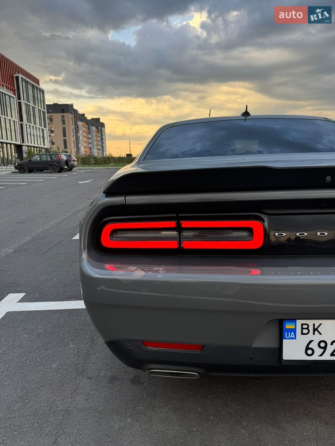 Dodge Challenger 2018 VIN 2C3CDZAG0JH280568 фото оголошення 11 з 28