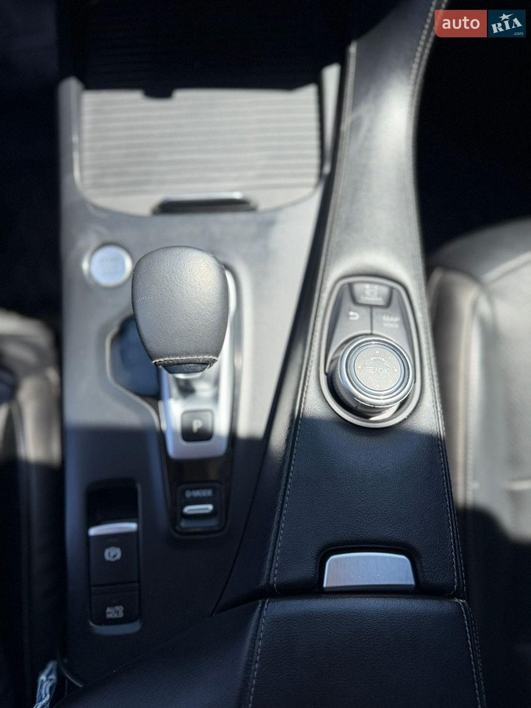 Infiniti QX50 2018 VIN 3PCAJ5M30KF104611 фото оголошення 27 з 47