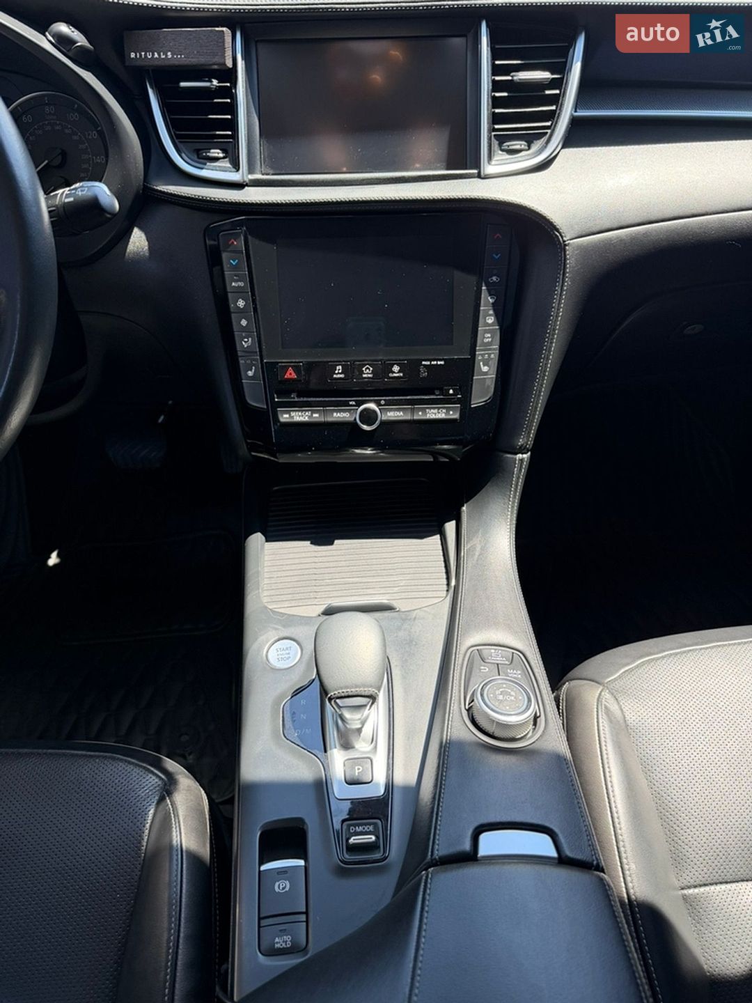 Infiniti QX50 2018 VIN 3PCAJ5M30KF104611 фото оголошення 28 з 47