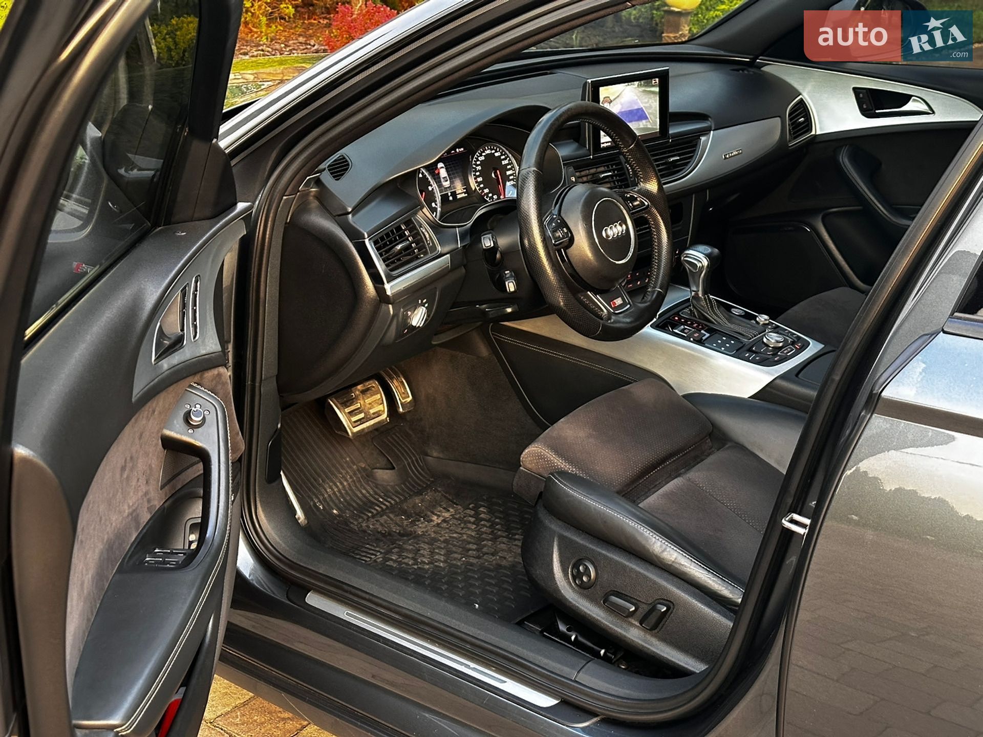Audi A6 2011 VIN WAUZZZ4G1CN029164 фото оголошення 7 з 37