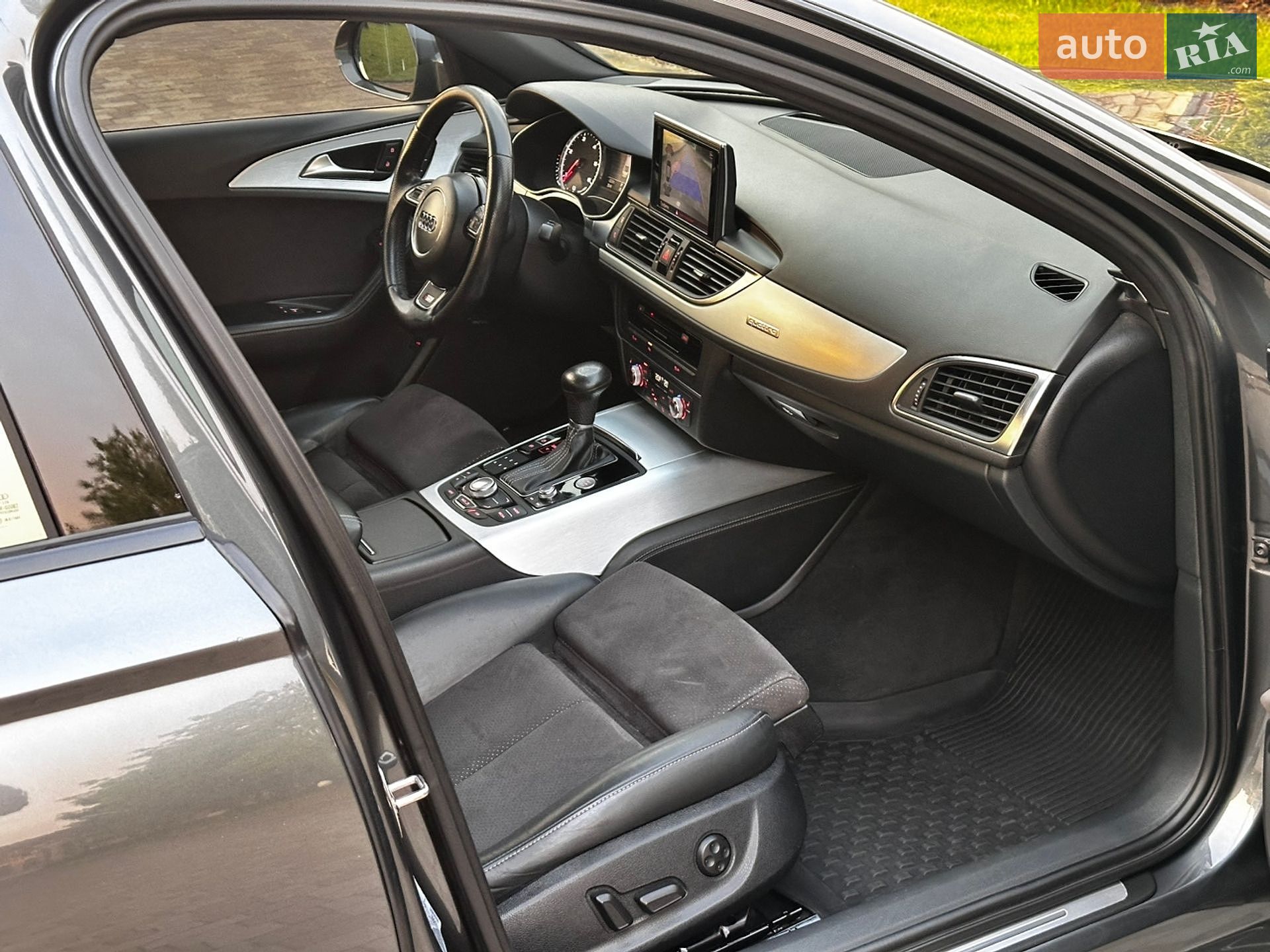 Audi A6 2011 VIN WAUZZZ4G1CN029164 фото оголошення 14 з 37