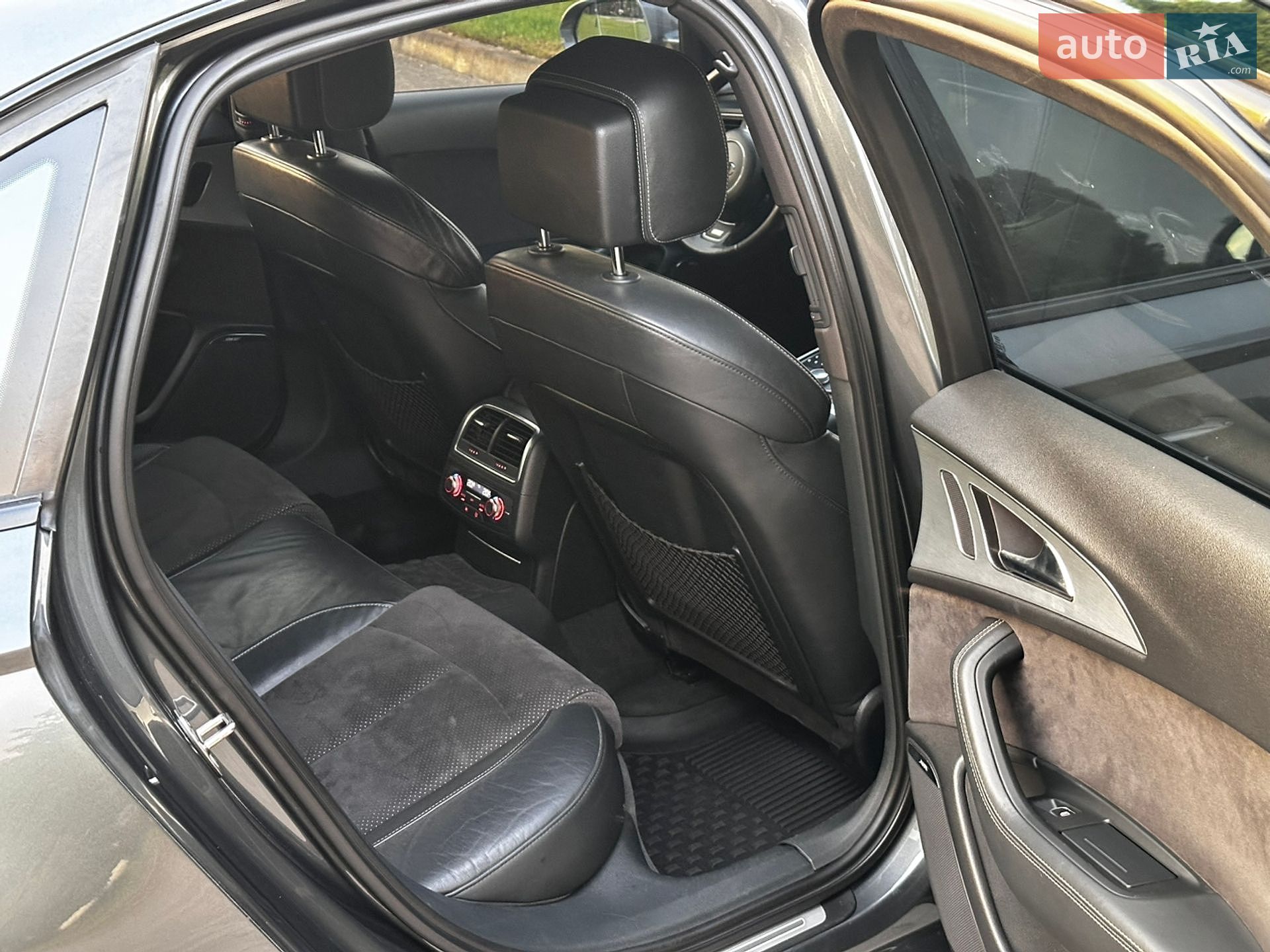 Audi A6 2011 VIN WAUZZZ4G1CN029164 фото оголошення 32 з 37