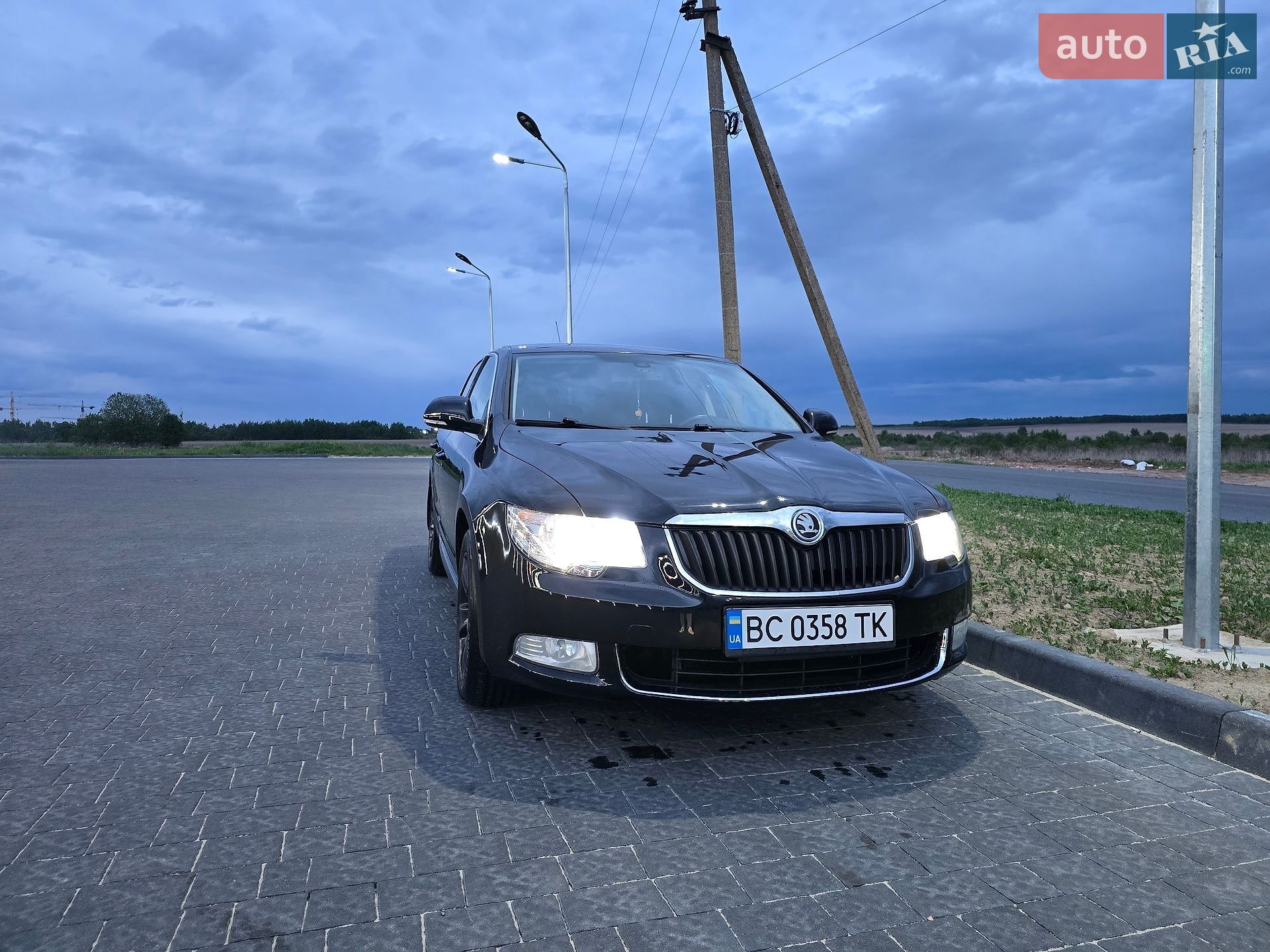 Skoda Superb 2009 VIN TMBAF73T2A9013749 фото оголошення 2 з 38