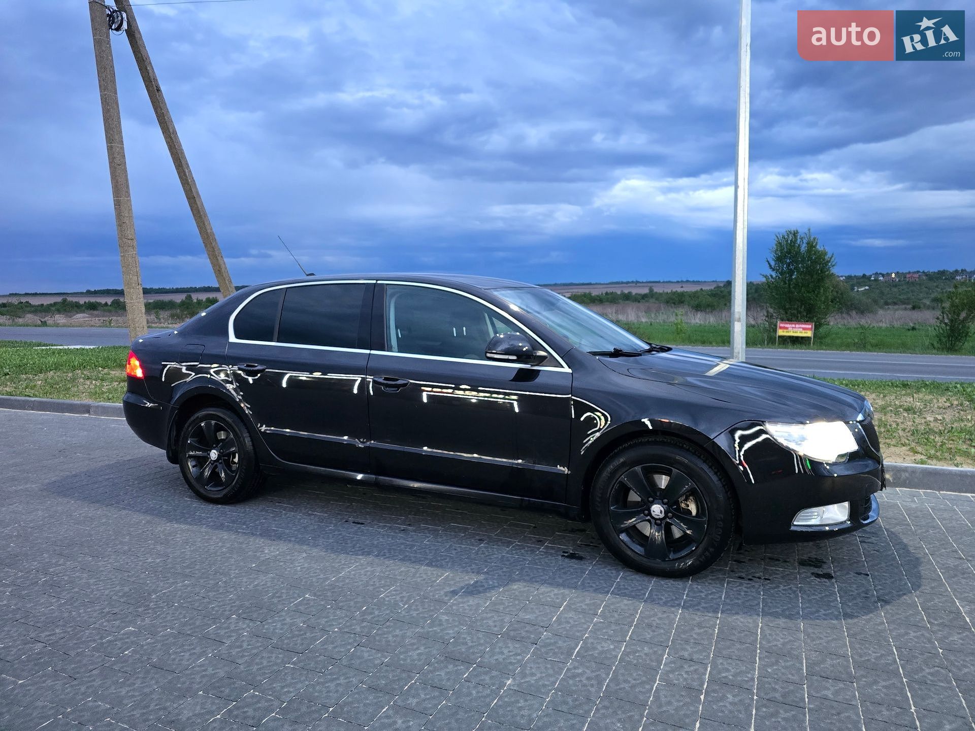 Skoda Superb 2009 VIN TMBAF73T2A9013749 фото оголошення 3 з 38