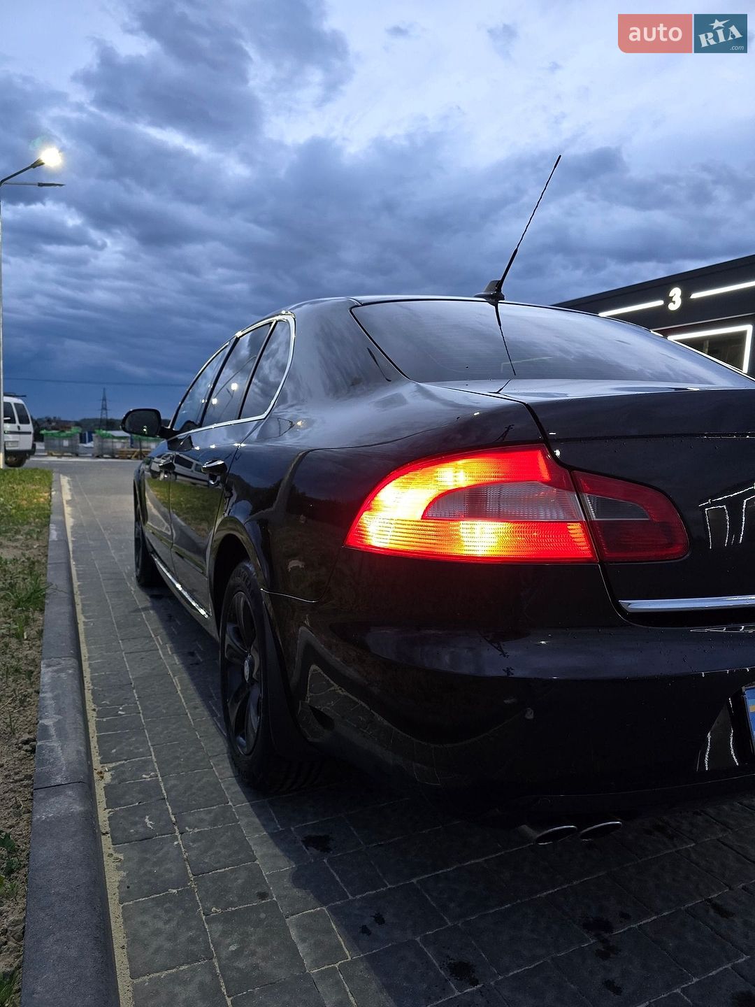 Skoda Superb 2009 VIN TMBAF73T2A9013749 фото оголошення 7 з 38