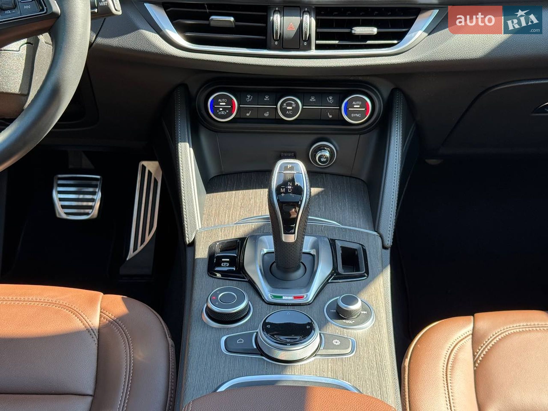 Alfa Romeo Stelvio 2022 VIN ZASPAKBNXP7D57694 фото оголошення 20 з 27