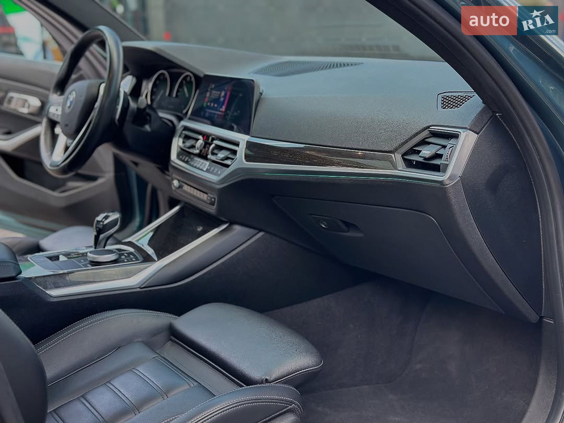 BMW 3 Series 2019 VIN WBA5R7C03LFH47349 фото оголошення 28 з 30