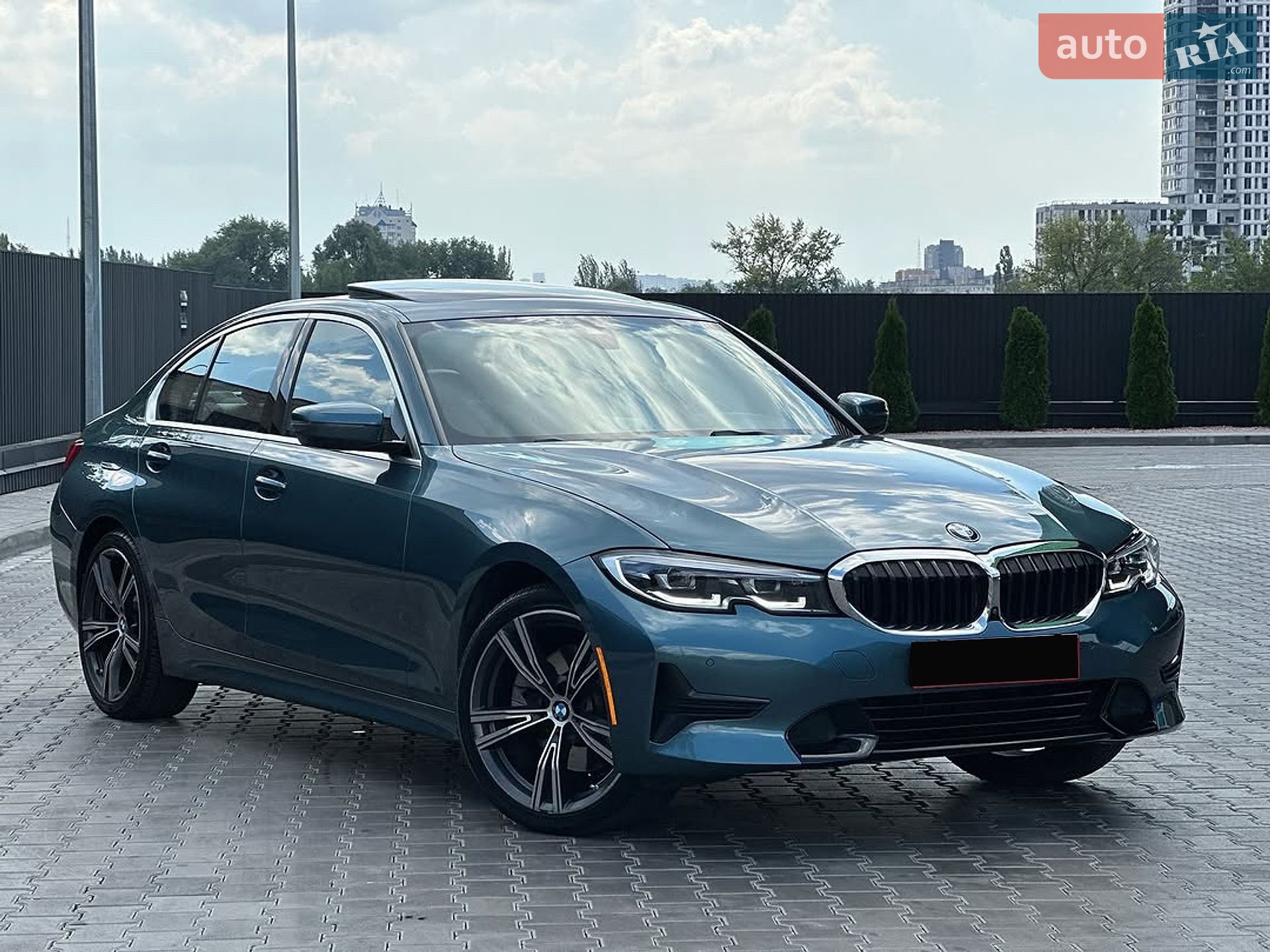BMW 3 Series 2019 VIN WBA5R7C03LFH47349 фото оголошення 4 з 30