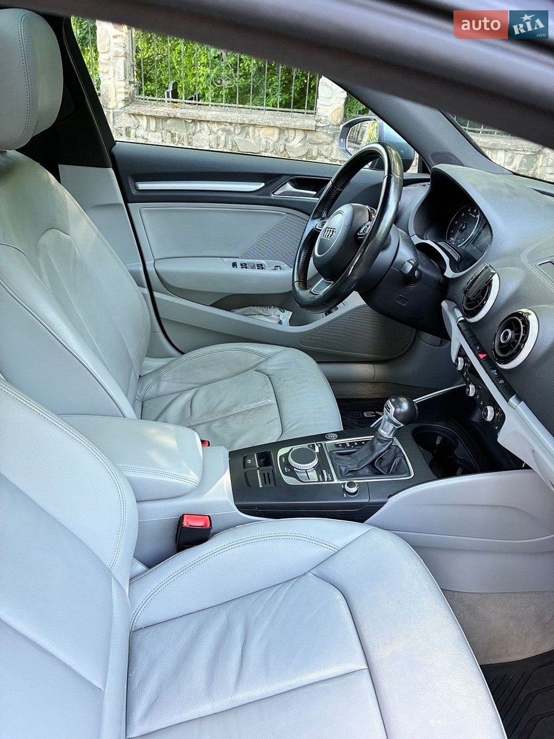 Audi A3 2015 VIN WAUA7GFF1G1014303 фото оголошення 14 з 28