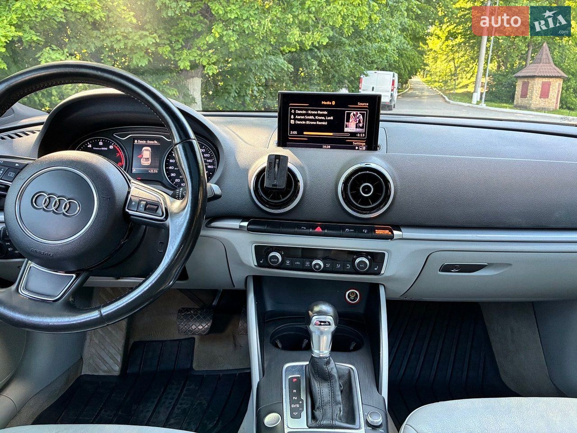 Audi A3 2015 VIN WAUA7GFF1G1014303 фото оголошення 17 з 28