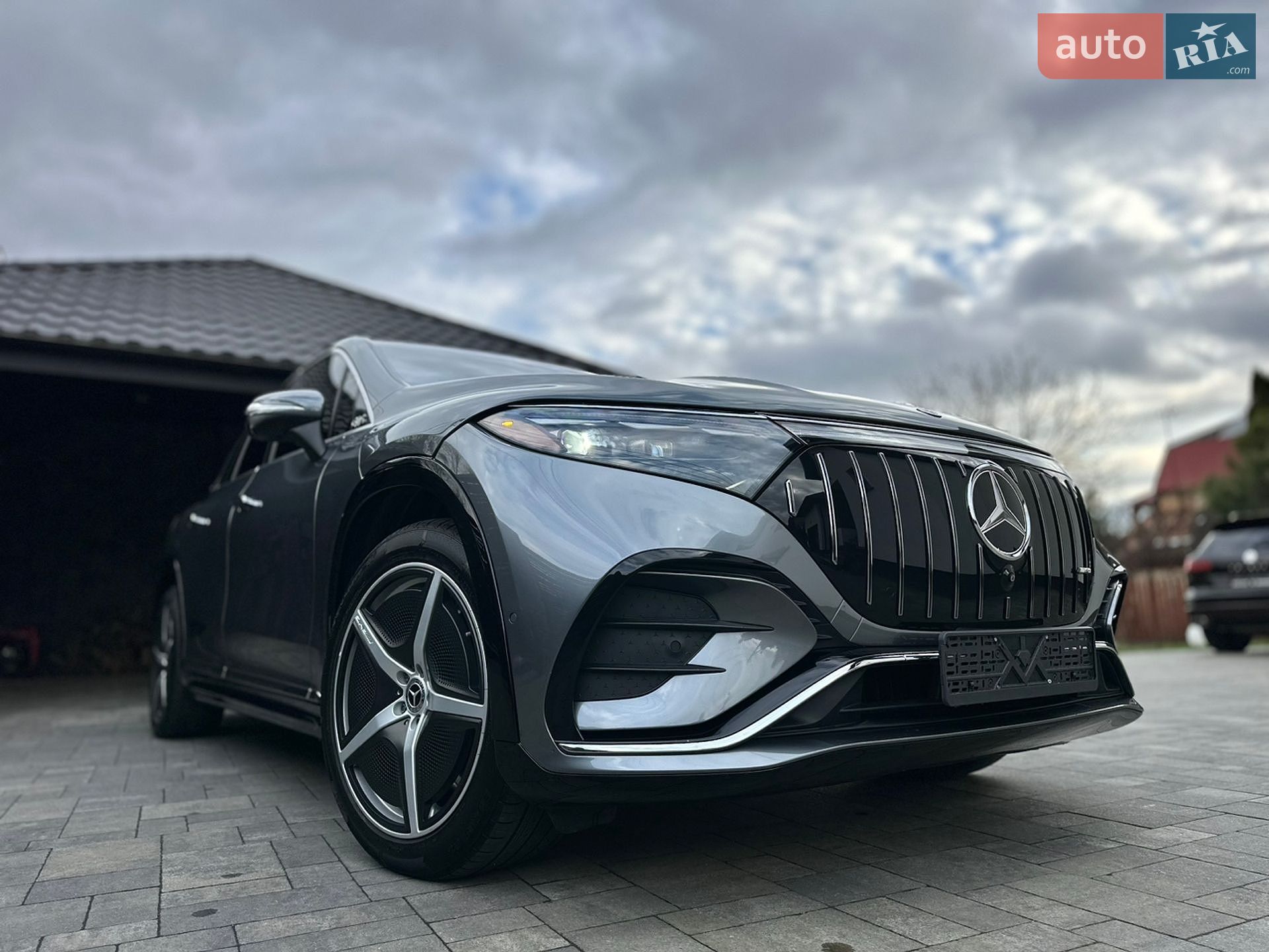 Mercedes-Benz EQS SUV 2023 VIN 4JGDM4EB3PA018175 фото оголошення 3 з 94
