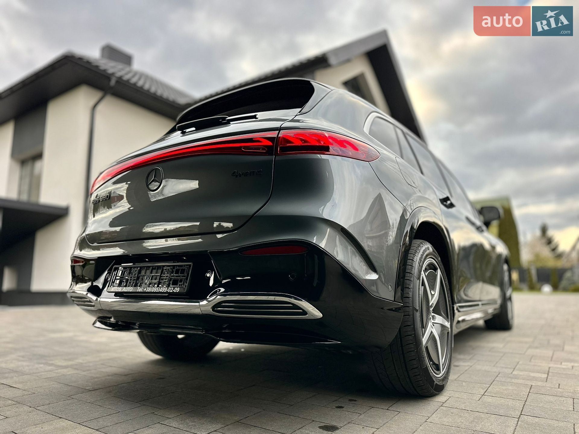 Mercedes-Benz EQS SUV 2023 VIN 4JGDM4EB3PA018175 фото оголошення 8 з 94
