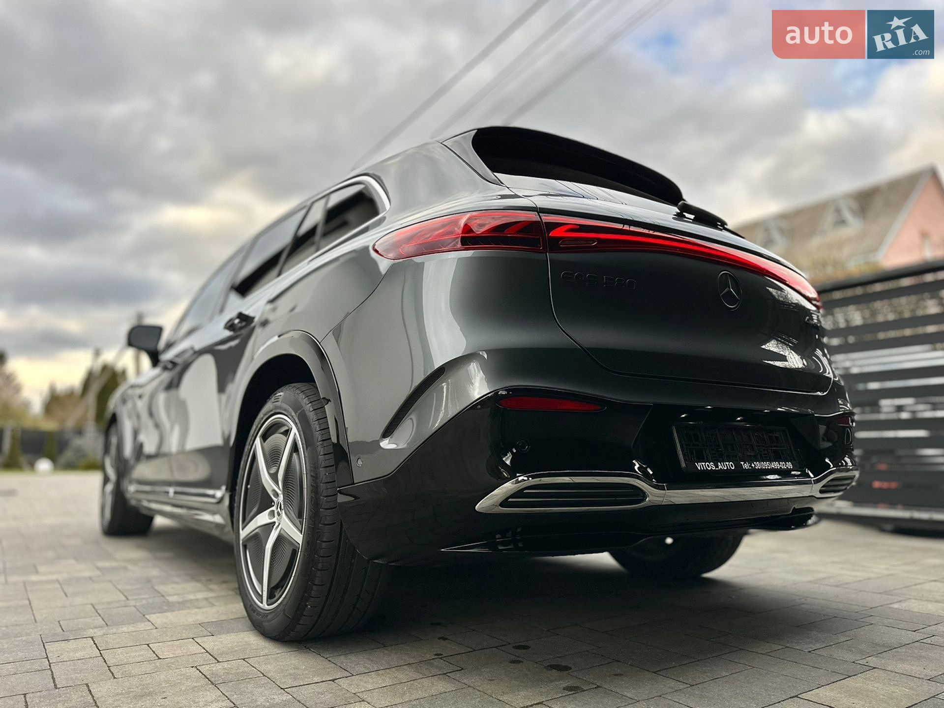 Mercedes-Benz EQS SUV 2023 VIN 4JGDM4EB3PA018175 фото оголошення 13 з 94