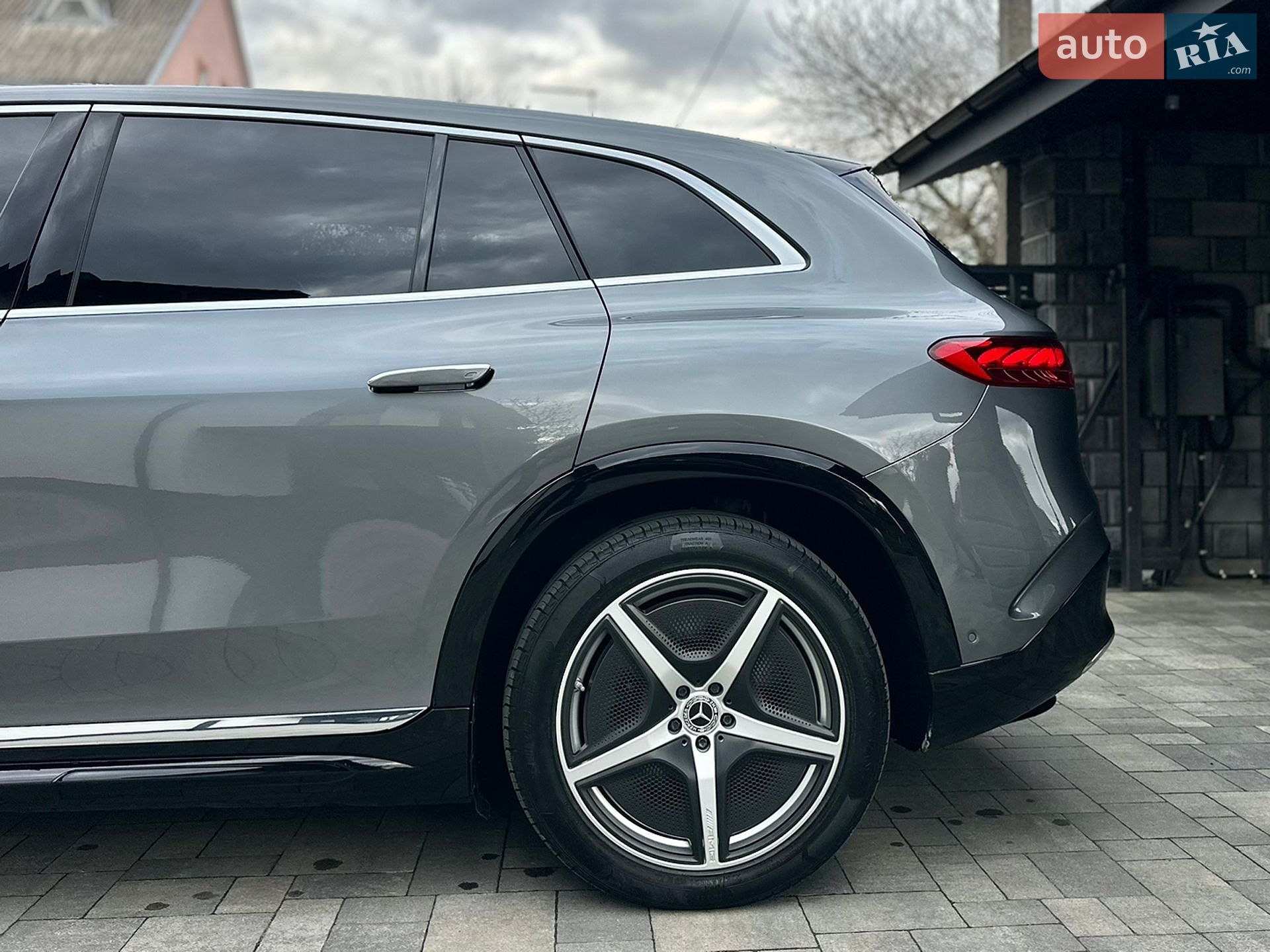 Mercedes-Benz EQS SUV 2023 VIN 4JGDM4EB3PA018175 фото оголошення 15 з 94