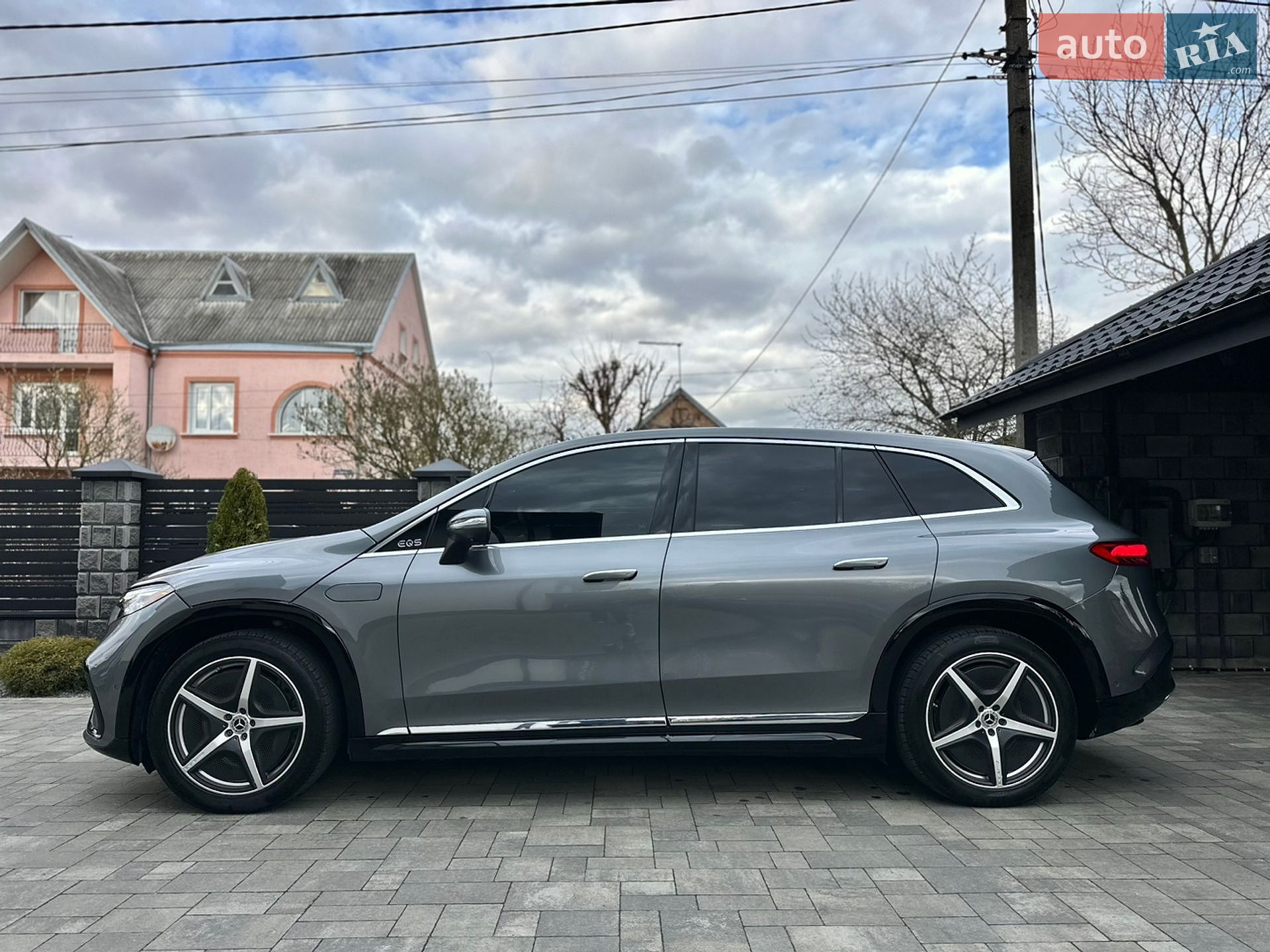 Mercedes-Benz EQS SUV 2023 VIN 4JGDM4EB3PA018175 фото оголошення 16 з 94