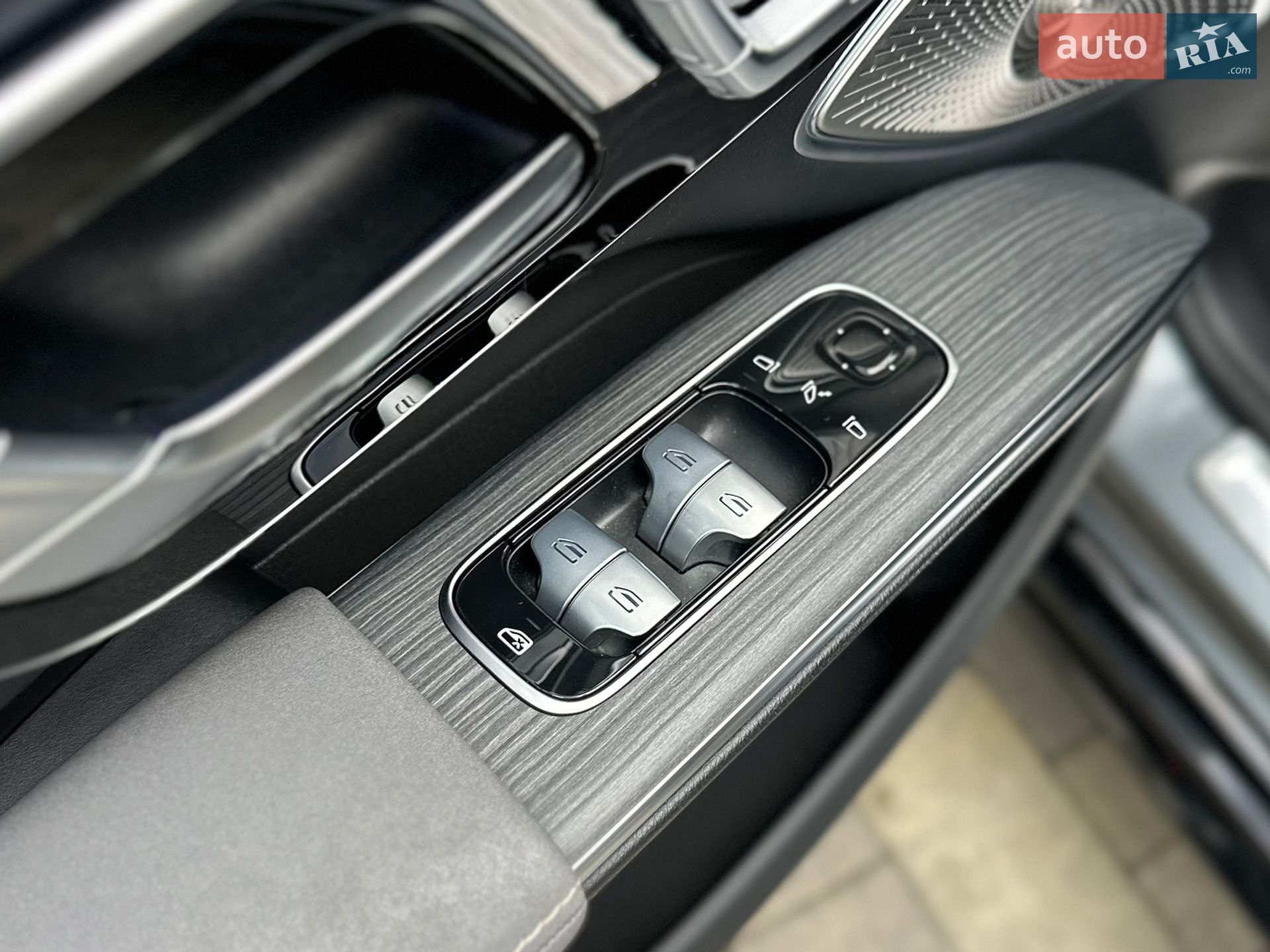 Mercedes-Benz EQS SUV 2023 VIN 4JGDM4EB3PA018175 фото оголошення 45 з 94