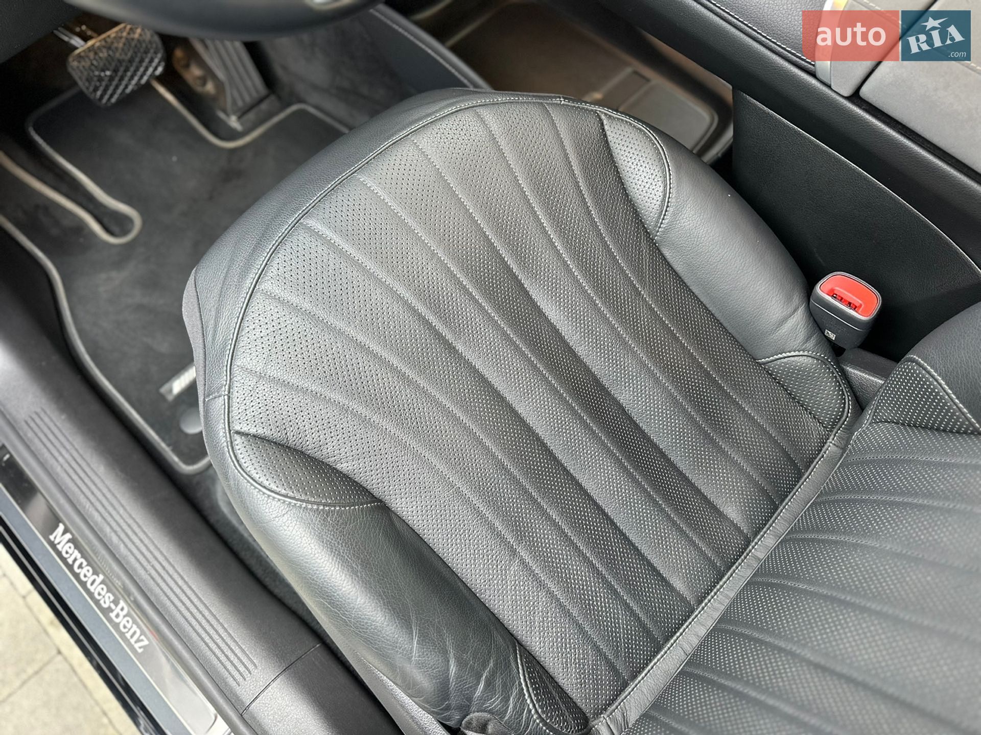 Mercedes-Benz EQS SUV 2023 VIN 4JGDM4EB3PA018175 фото оголошення 51 з 94