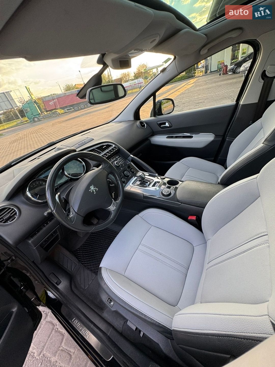 Peugeot 3008 2012 VIN VF3HURHC8CS134947 фото оголошення 36 з 59