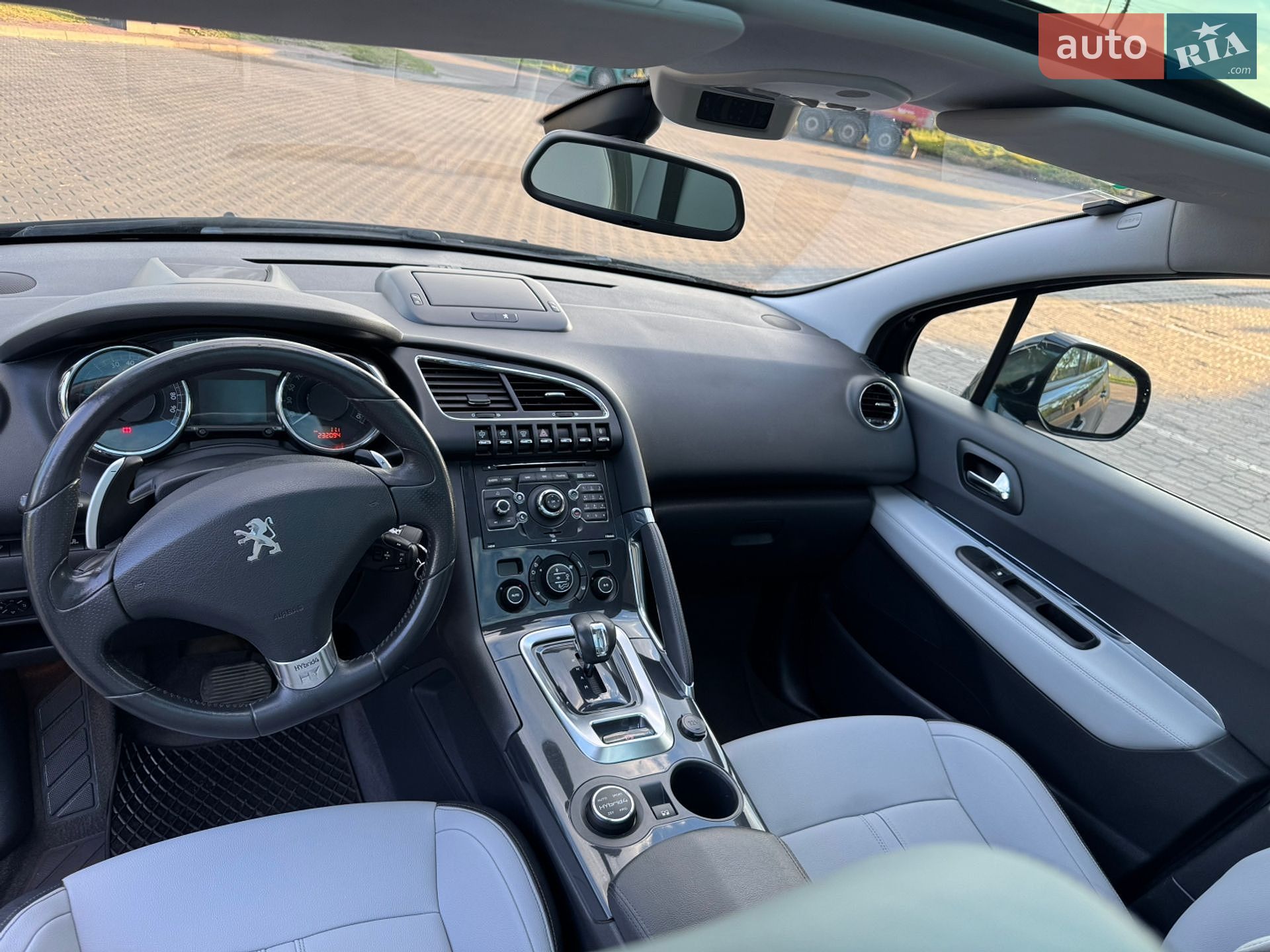 Peugeot 3008 2012 VIN VF3HURHC8CS134947 фото оголошення 38 з 59