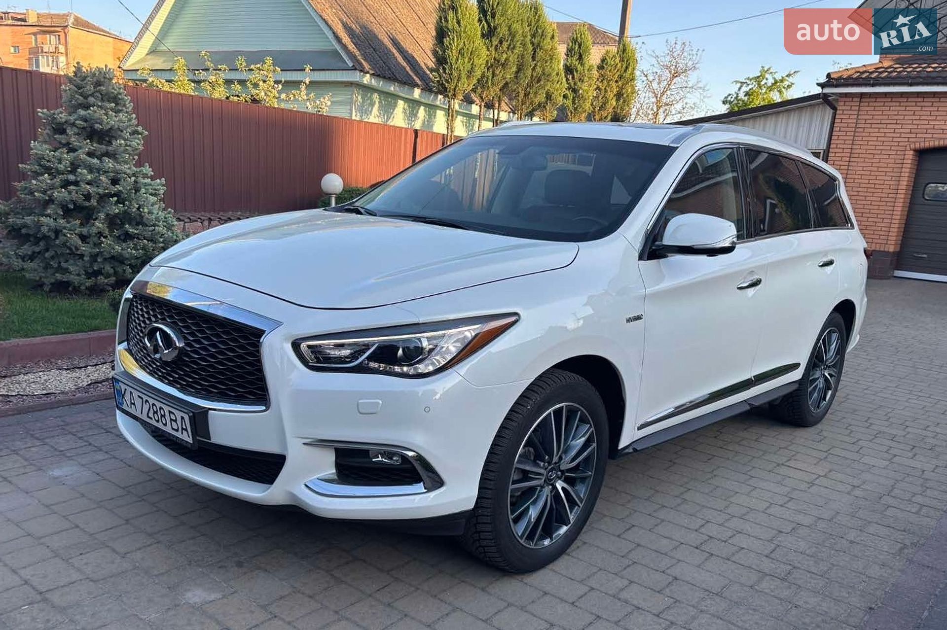 Infiniti QX60 2019 VIN 5N1CL0MB2KC561152 фото оголошення 2 з 42